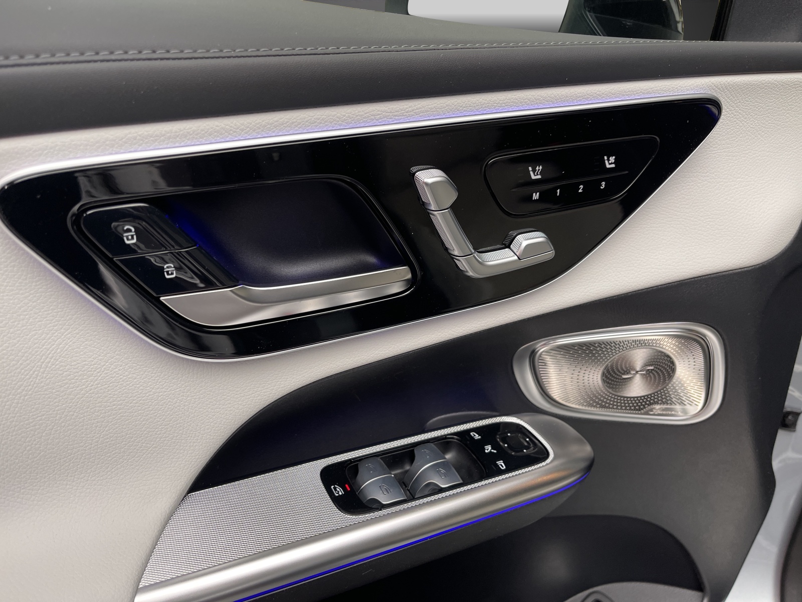 MERCEDES-BENZ GLC 300 de 4M EQ-Star-image-12