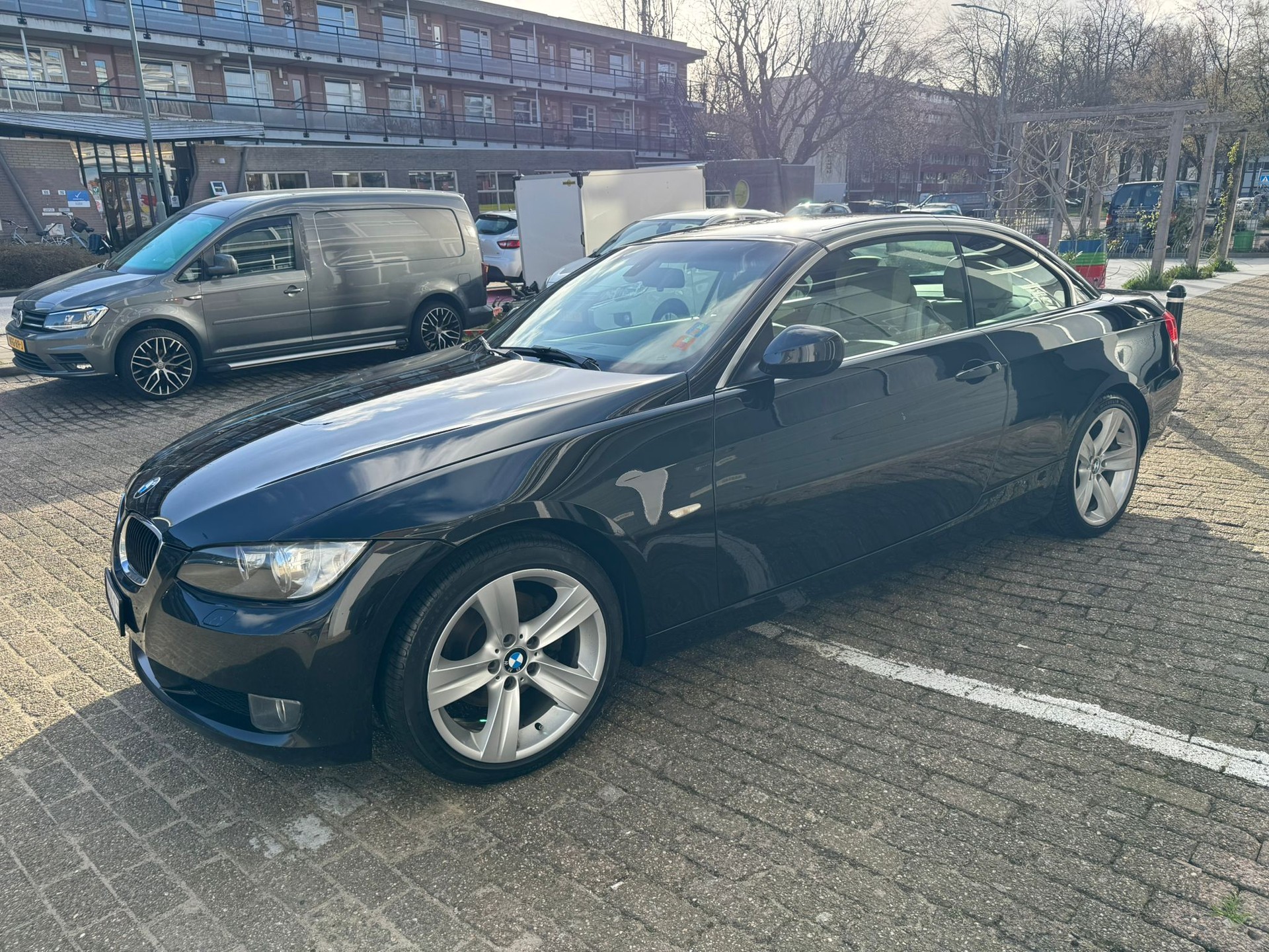 BMW 320-image-11