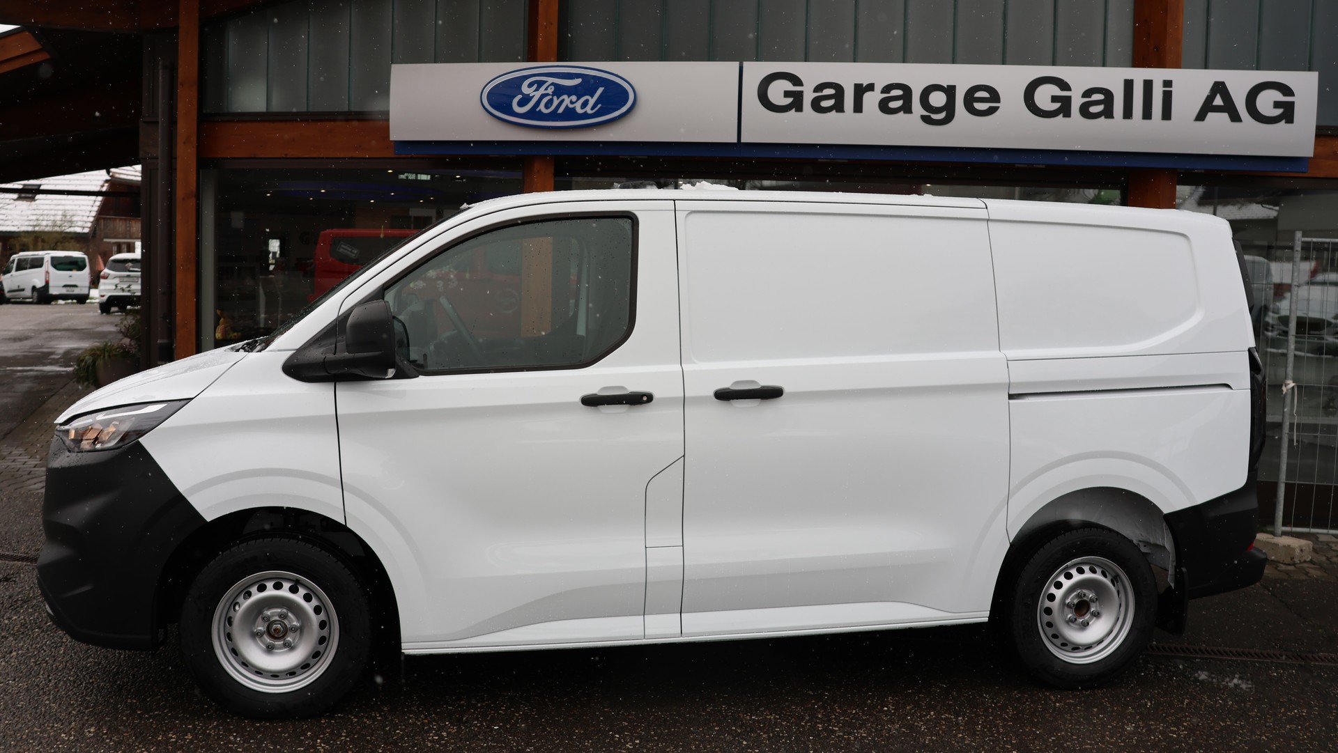 FORD Transit Custom Van 320 L1H1 Basis-image-2