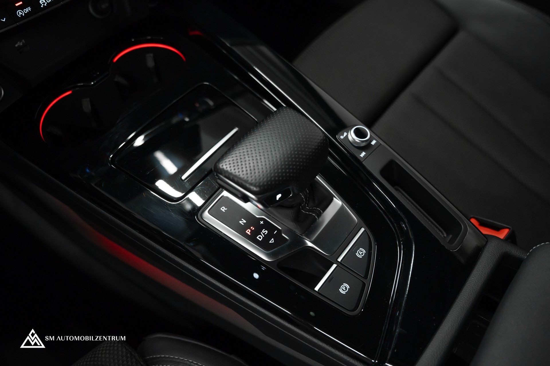 AUDI A5 Sportback 2.0 45 TFSI S Line quattro S-Tronic / Matrix-LED / Memorysitze / Rückfahrkamera-image-32