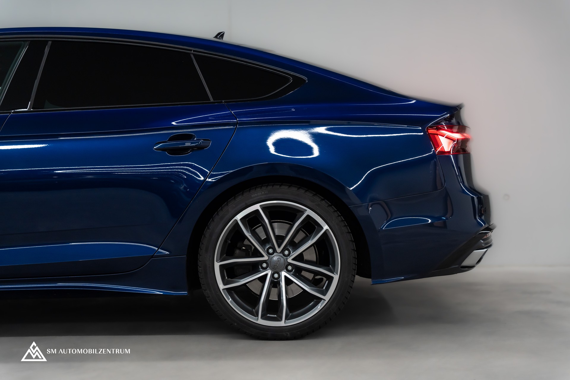 AUDI A5 Sportback 2.0 45 TFSI S Line quattro S-Tronic / Matrix-LED / Memorysitze / Rückfahrkamera-image-6