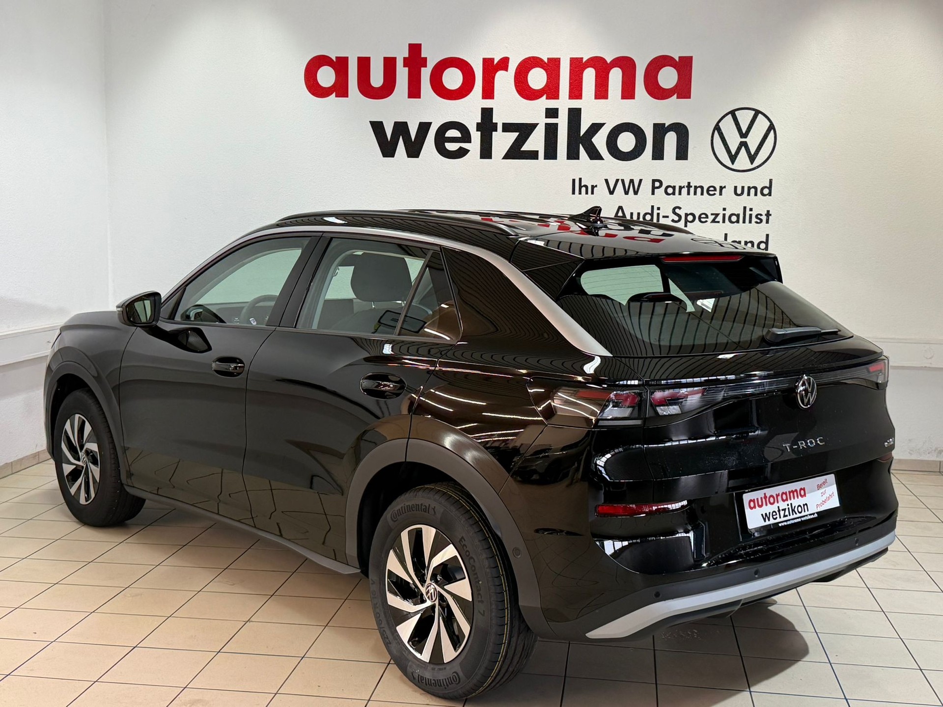 VW T-Roc 1.5 eTSI mHEV Trend DSG-image-2