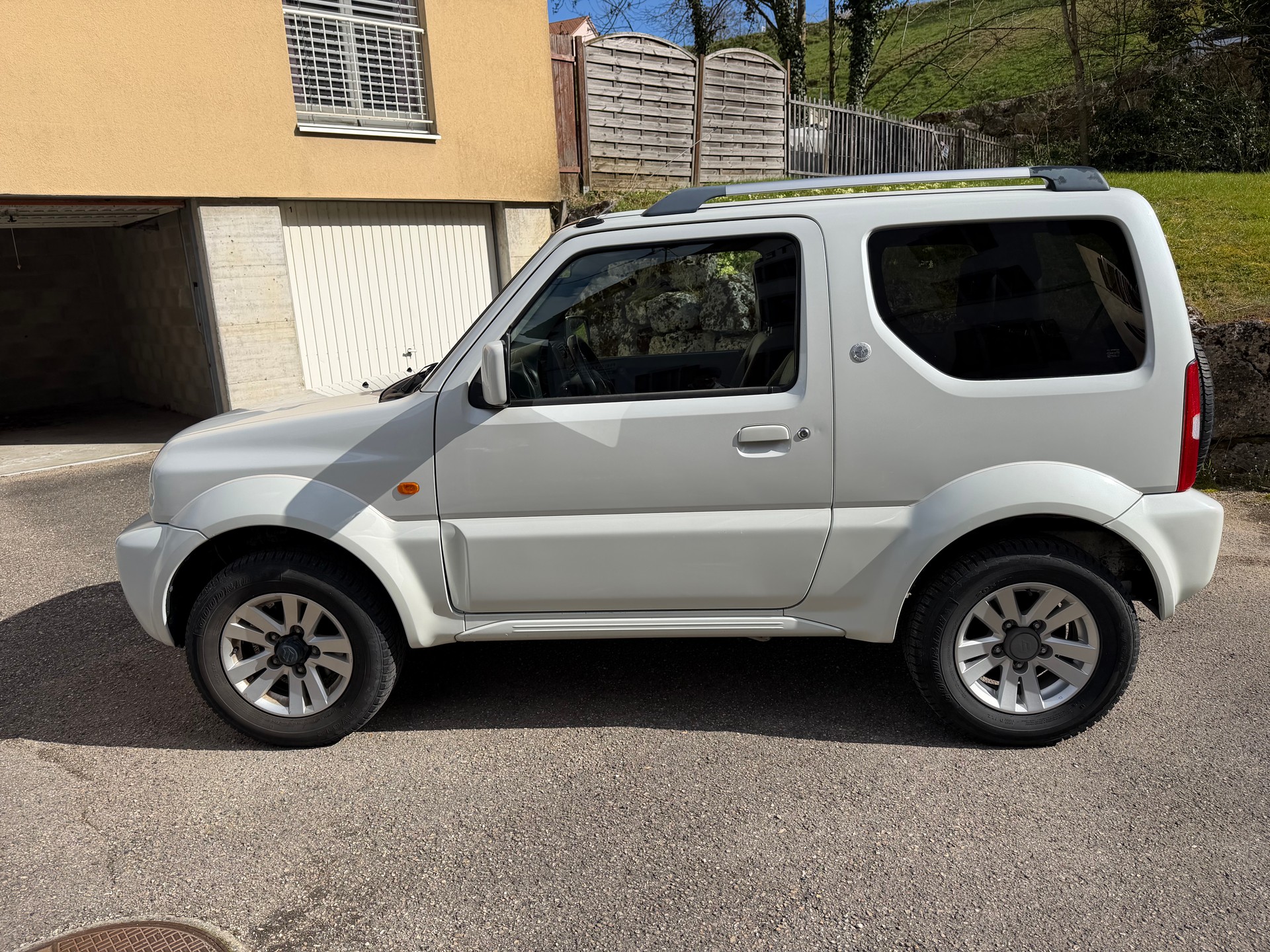 SUZUKI Jimny 1.3 16V GL Top Barry-image-1