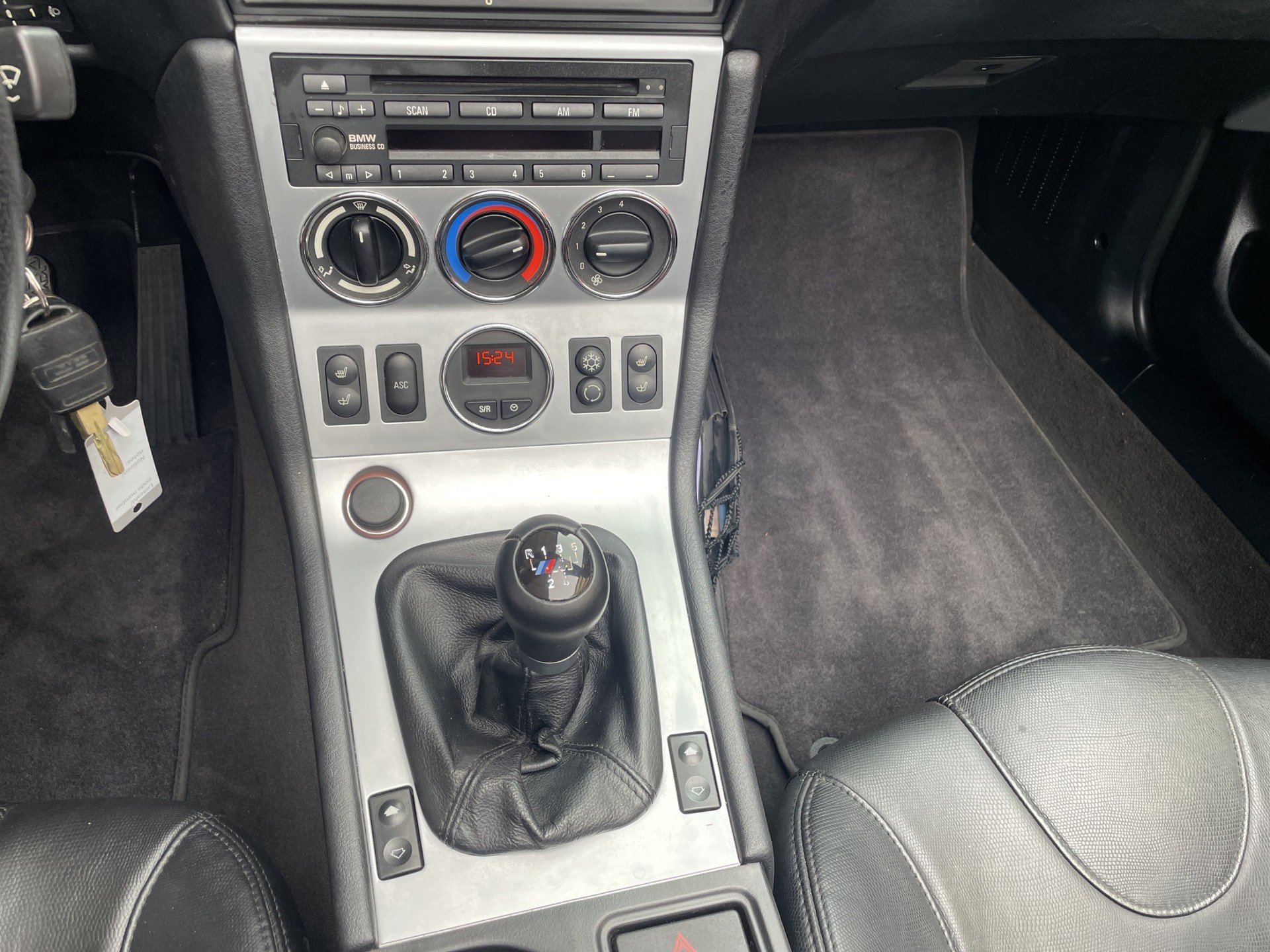 BMW Z3 3.0i Roadster-image-9