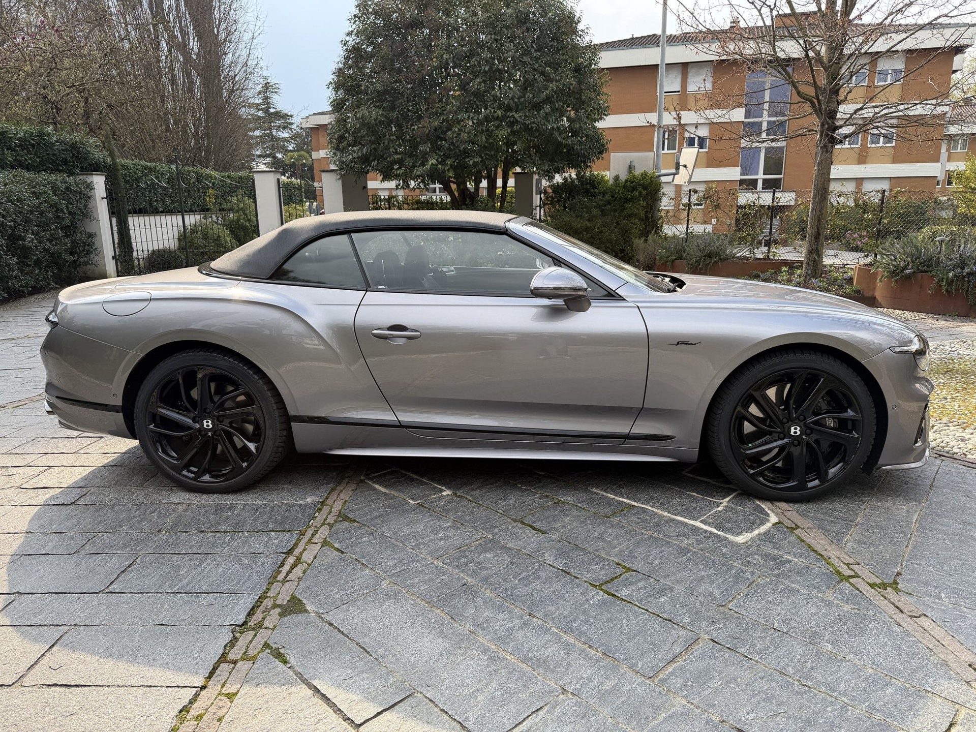BENTLEY Continental GTC 4.0 V8 PHEV Speed-image-1
