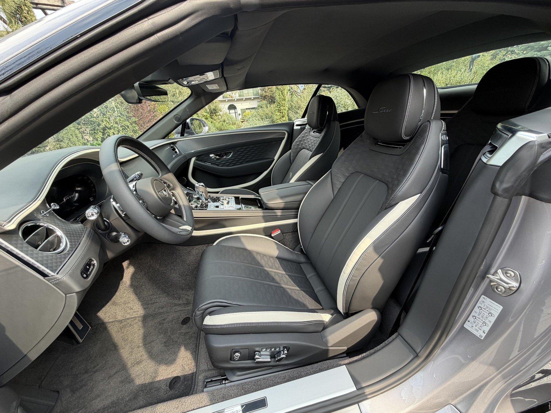 BENTLEY Continental GTC 4.0 V8 PHEV Speed-image-4