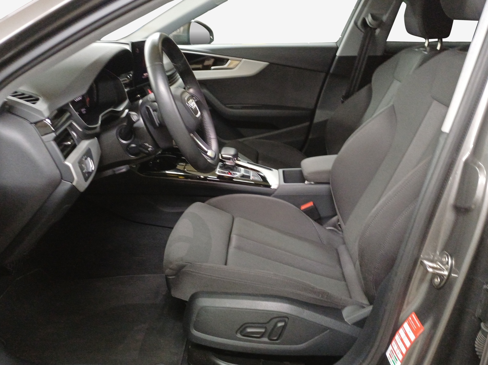 AUDI A4 Avant 40 TDI advanced quattro S-tronic-image-7