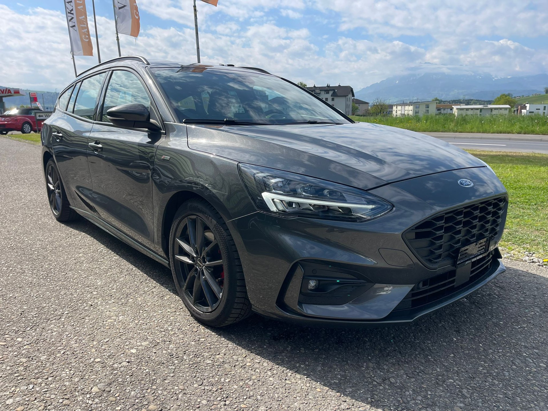 FORD Focus 2.0 TDCi ST Line Automatic-image-2