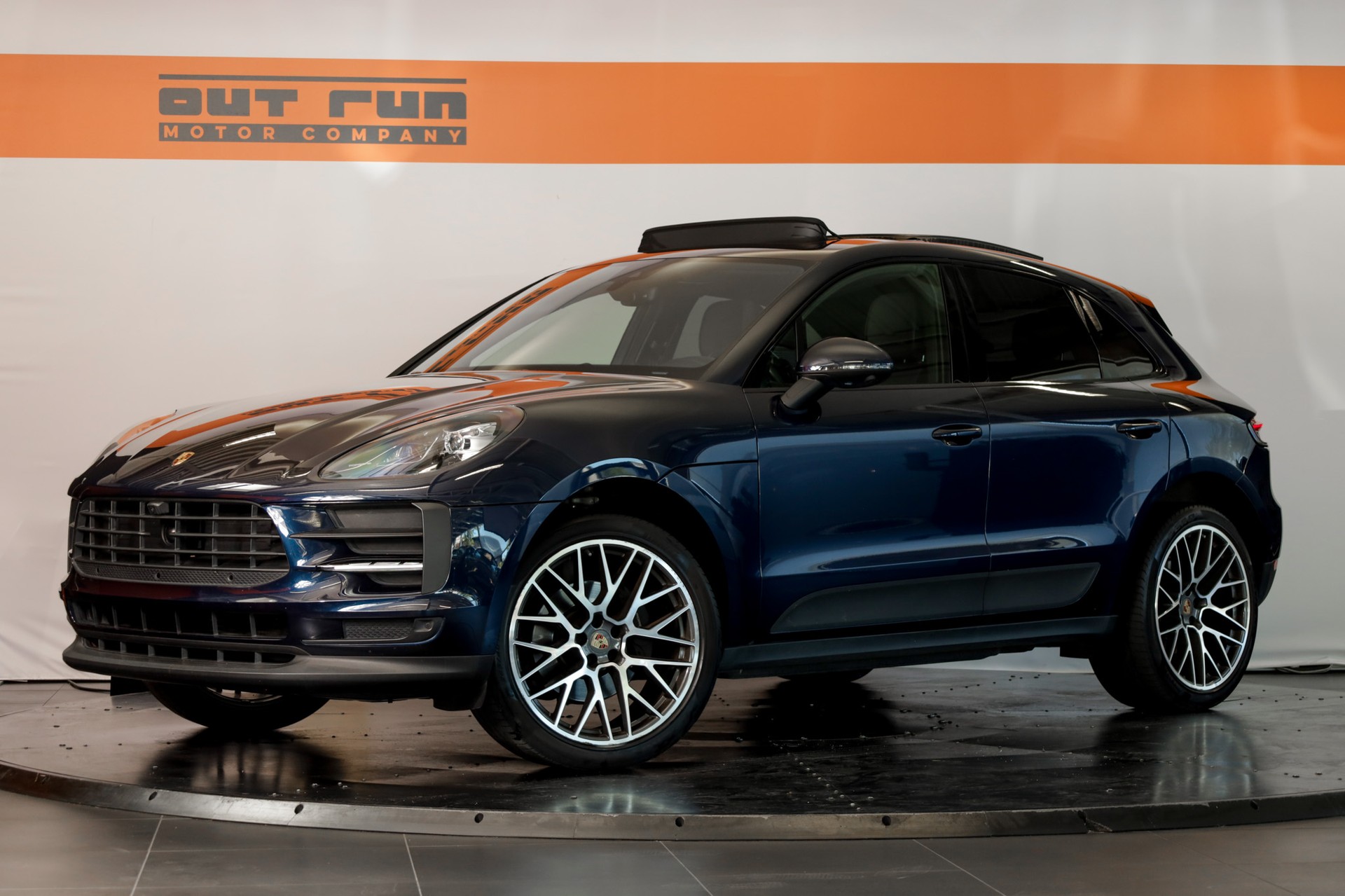PORSCHE Macan PDK-image-10