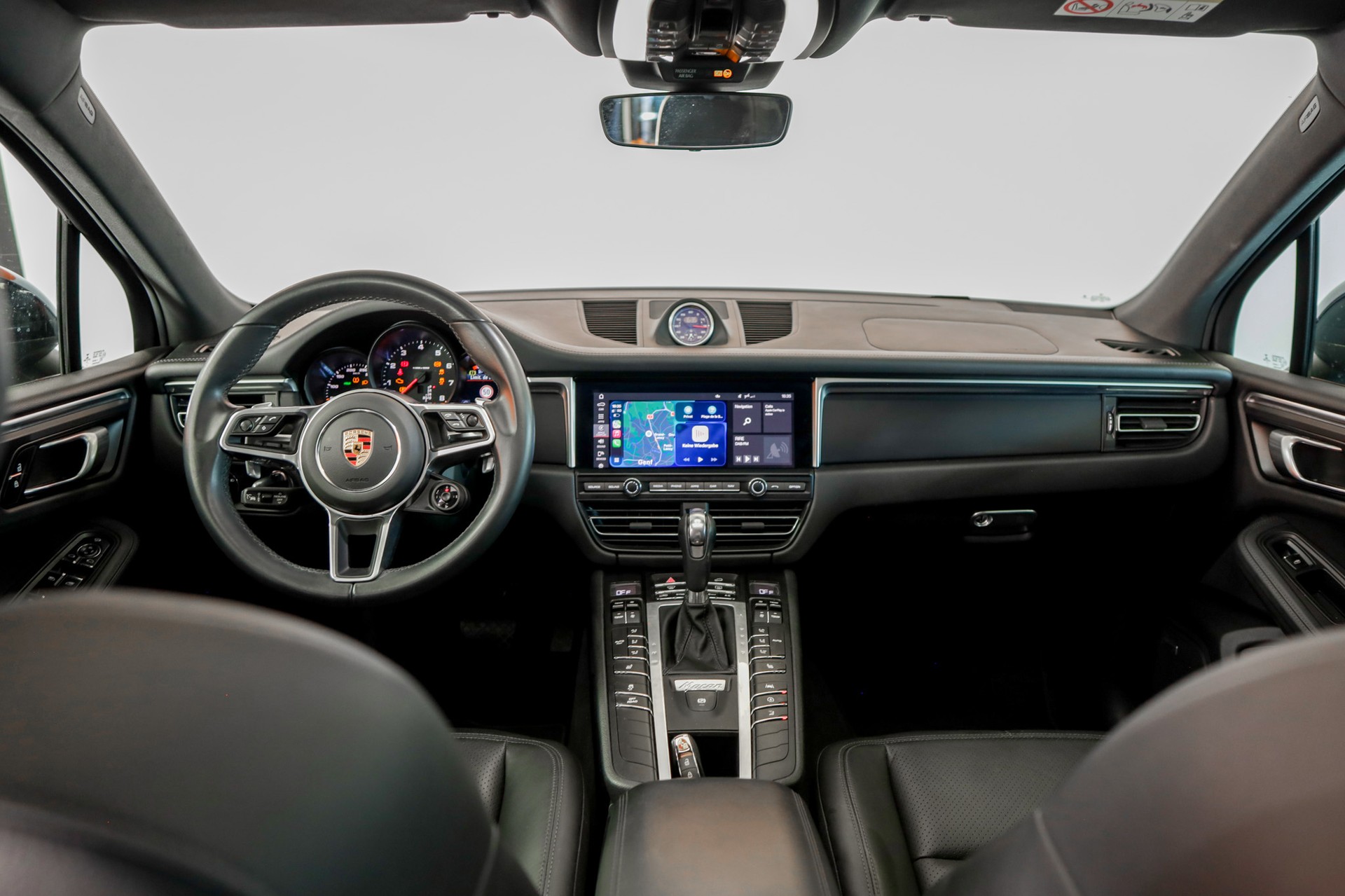 PORSCHE Macan PDK-image-14