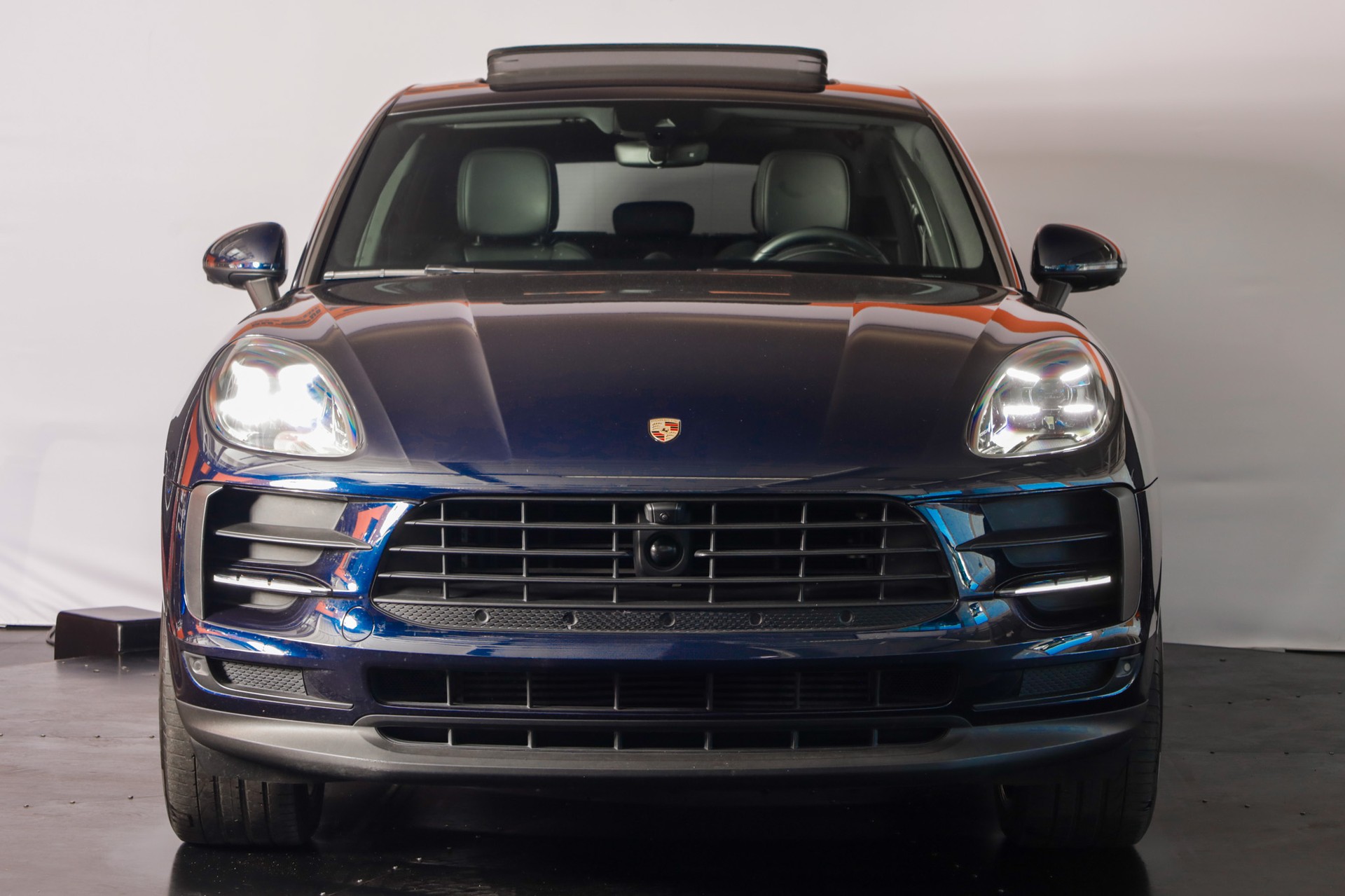 PORSCHE Macan PDK-image-1