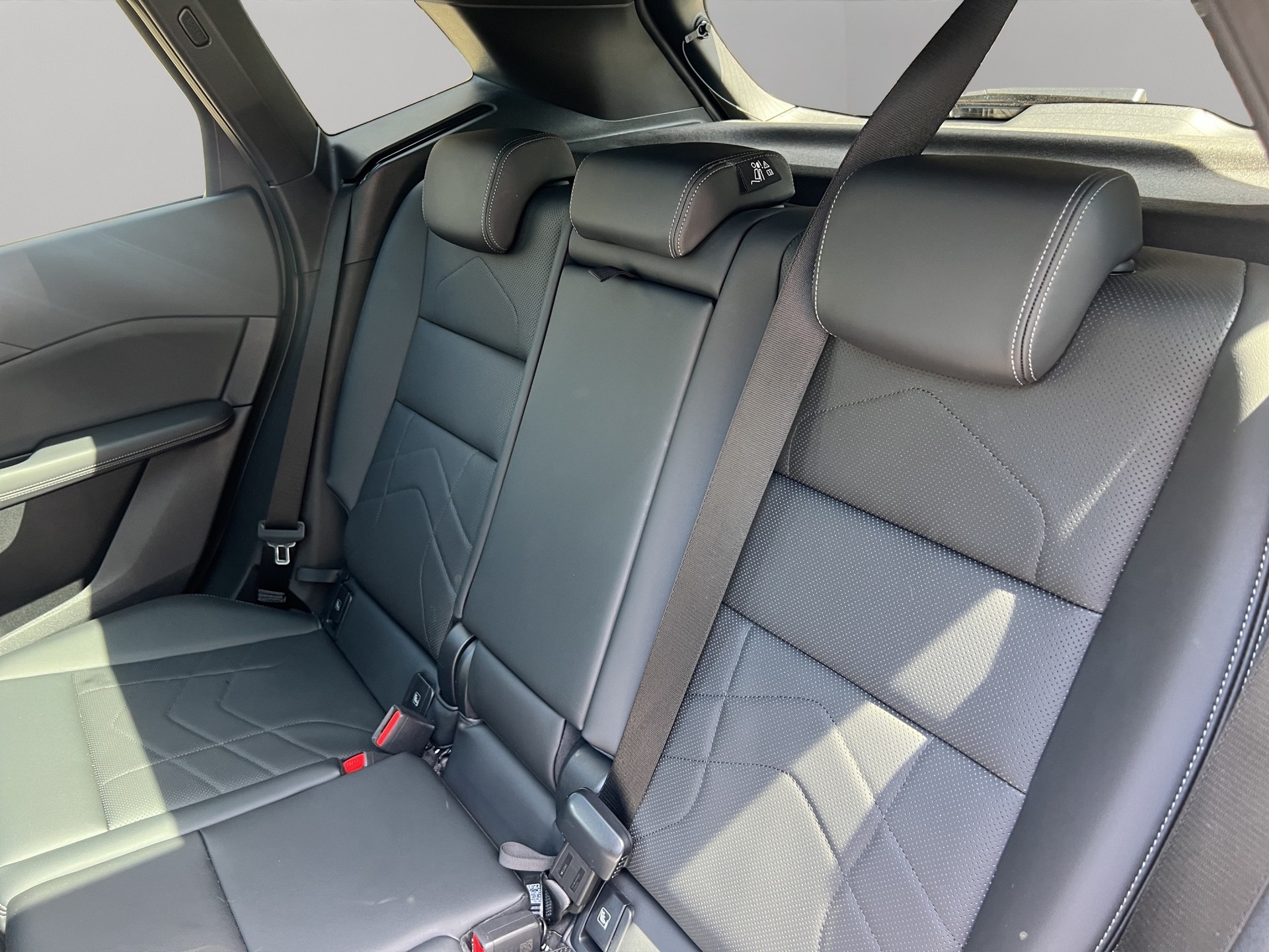 BMW 223i Active Tourer xDrive M Sport DKG-image-18