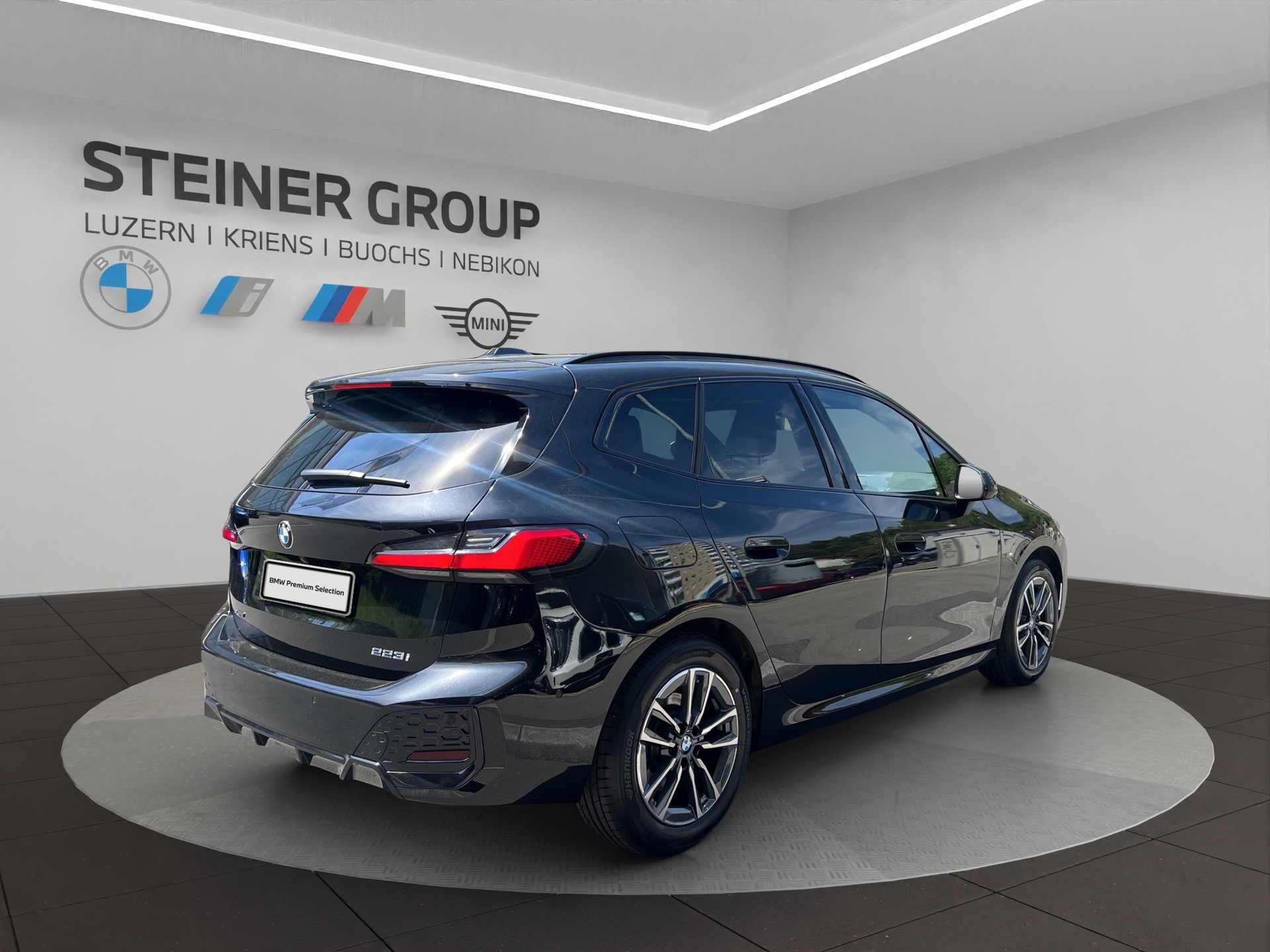 BMW 223i Active Tourer xDrive M Sport DKG-image-4