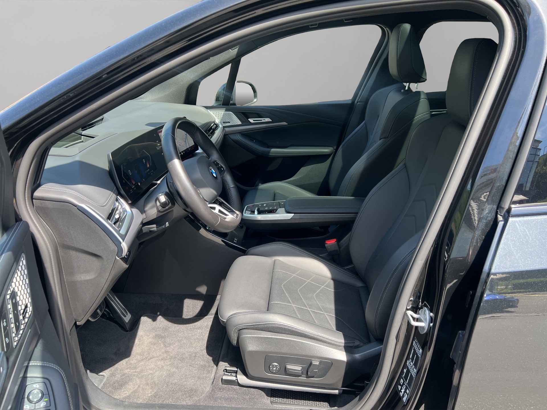 BMW 223i Active Tourer xDrive M Sport DKG-image-10