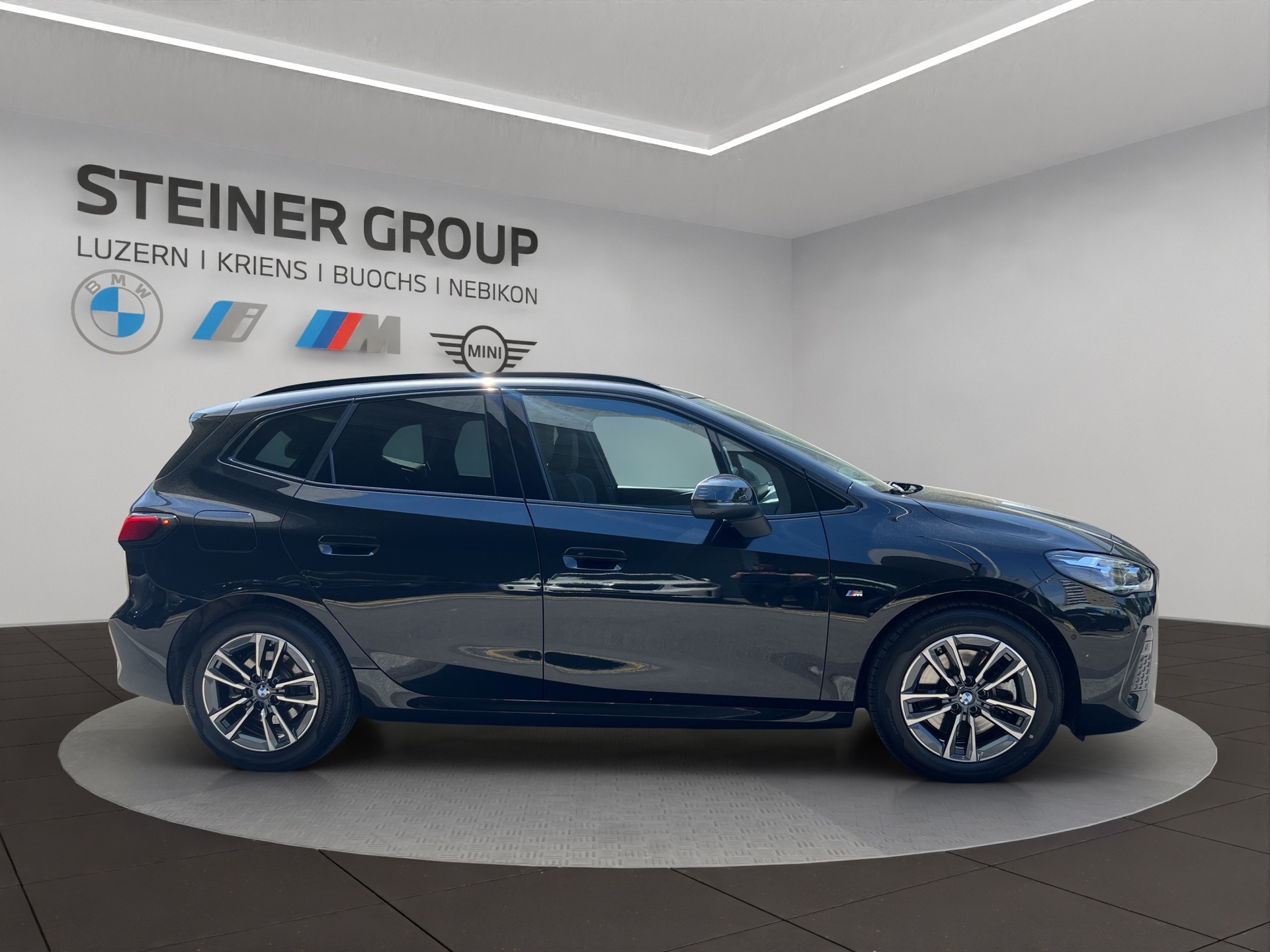 BMW 223i Active Tourer xDrive M Sport DKG-image-3