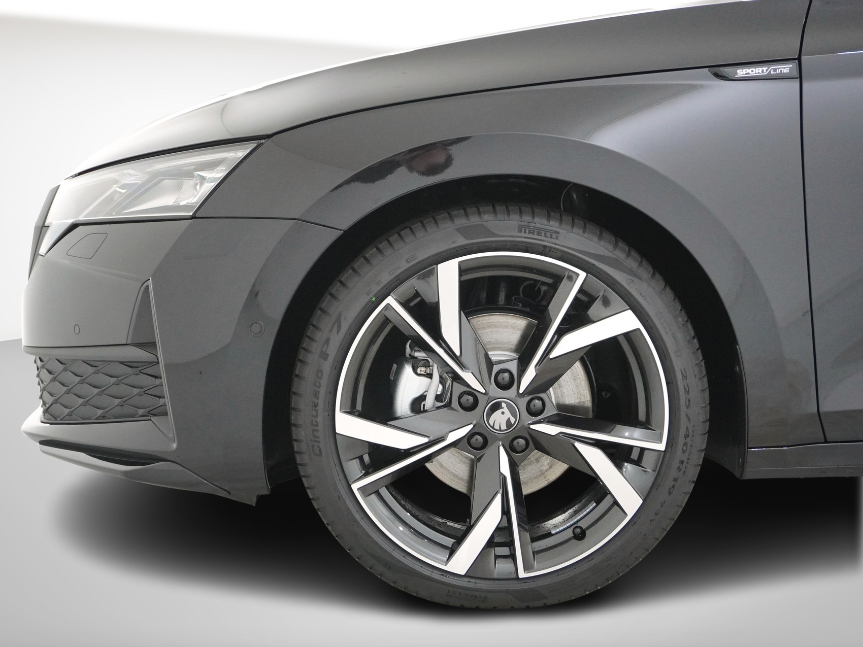 SKODA Octavia 2.0 TSI SportLine 4x4 DSG-image-9