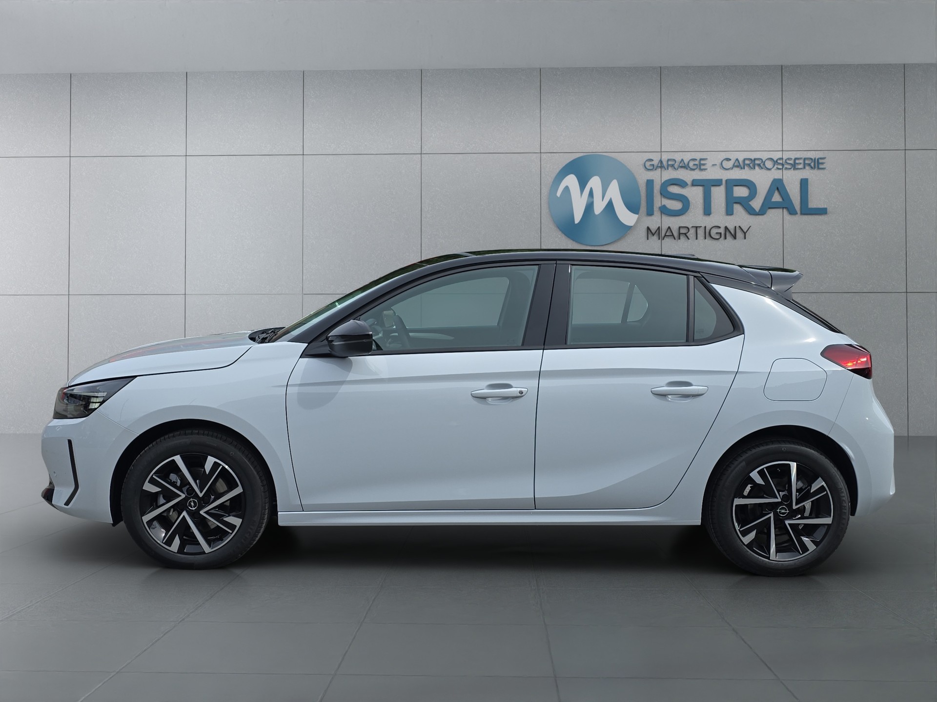OPEL Corsa 1.2 T Hybrid Viva-image-1