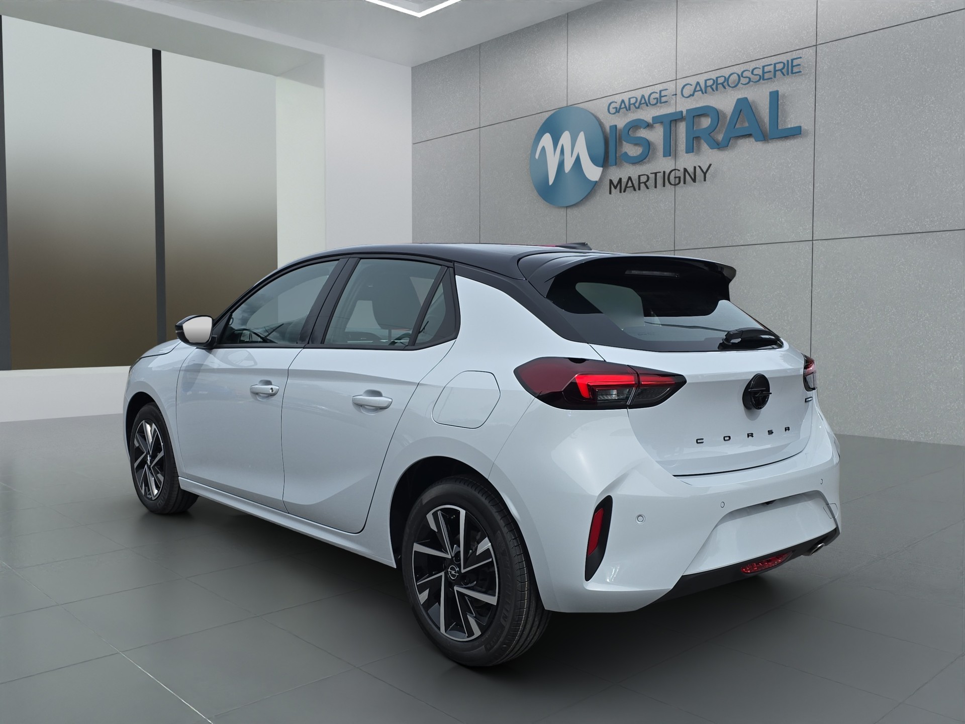OPEL Corsa 1.2 T Hybrid Viva-image-2