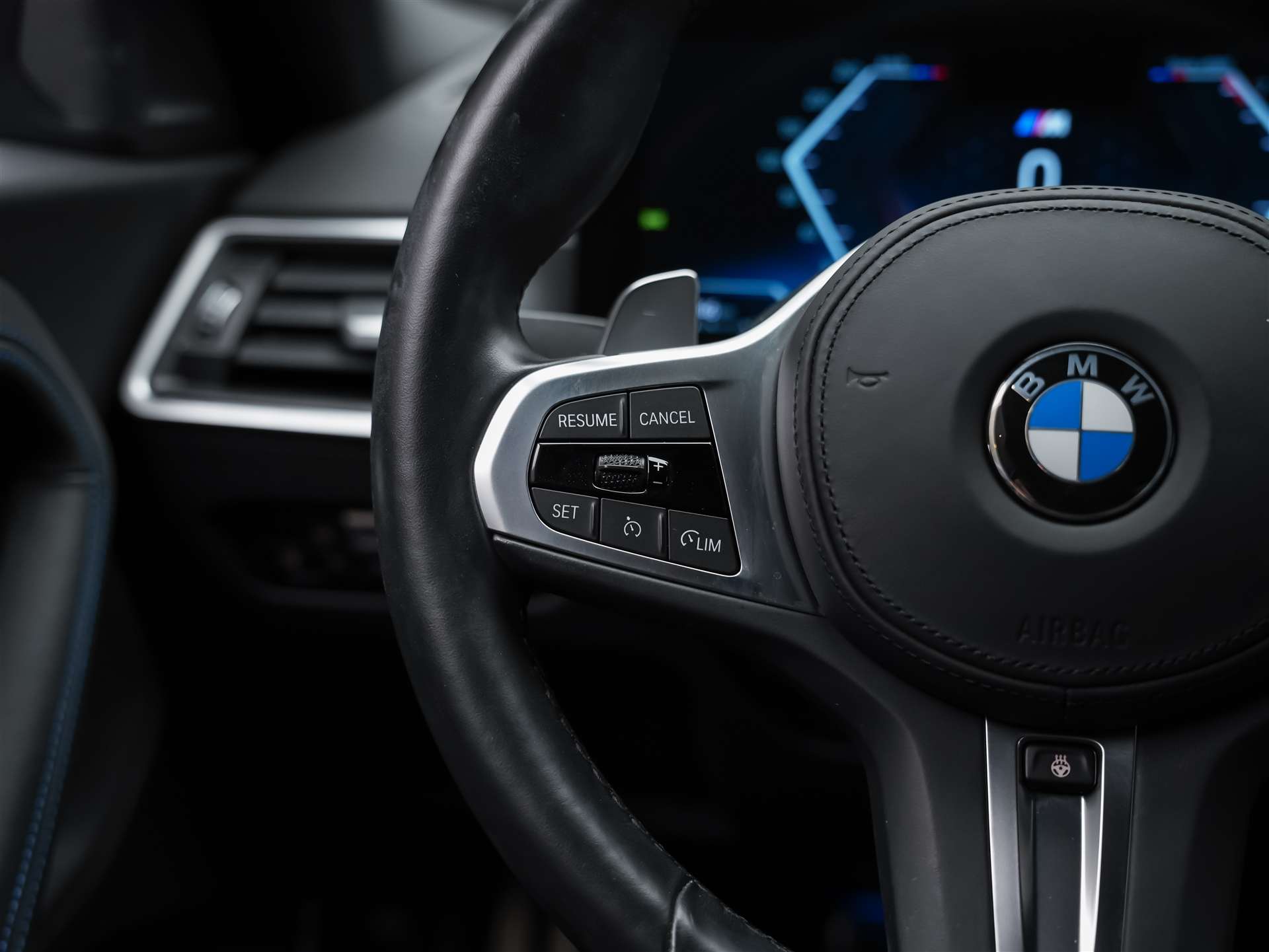 BMW M240i xDrive M Sport Steptronic *Facelift*360°Kamera*Harman/Kardon*-image-26