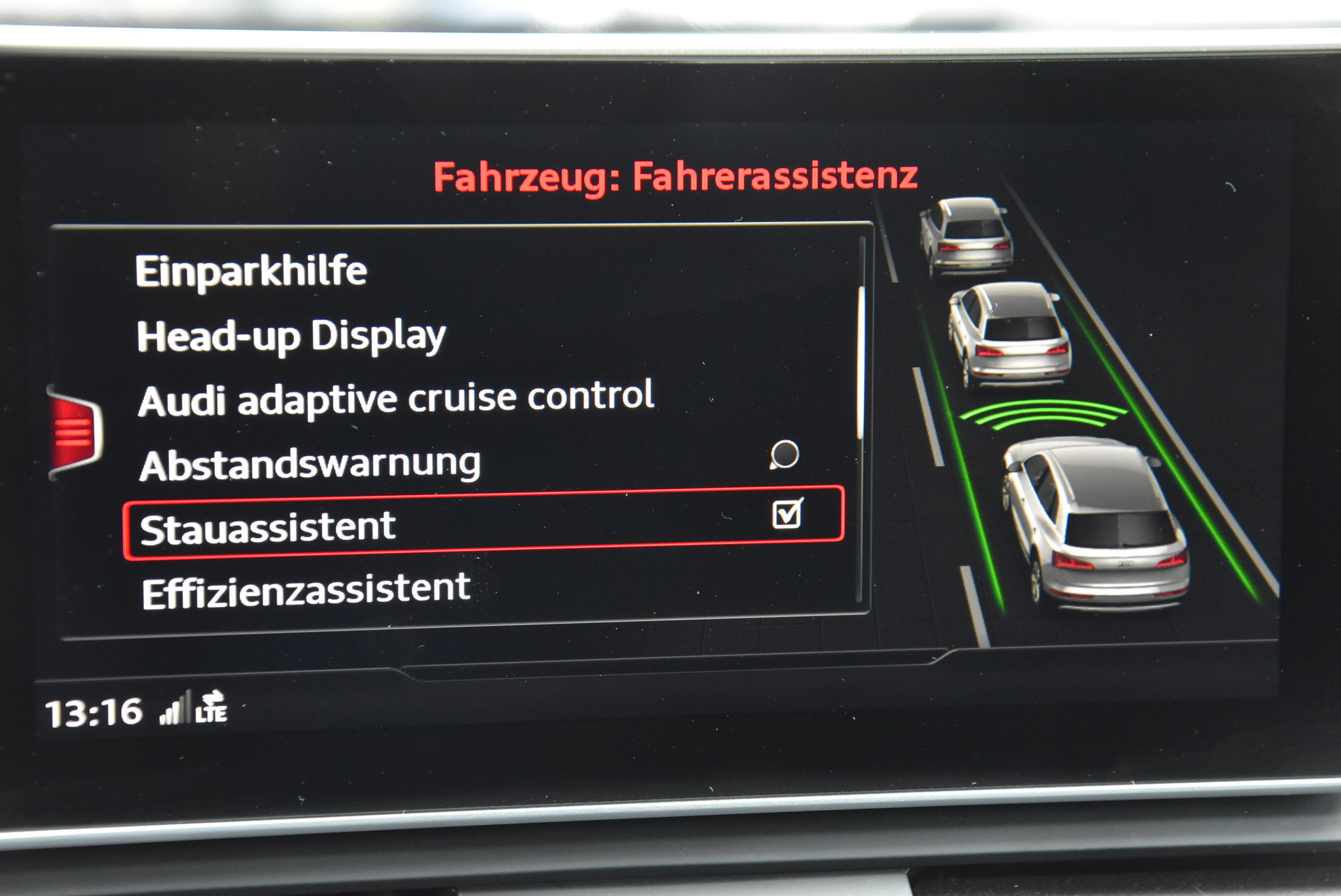 AUDI Q5 55 TFSI e S-Line quattro-image-7