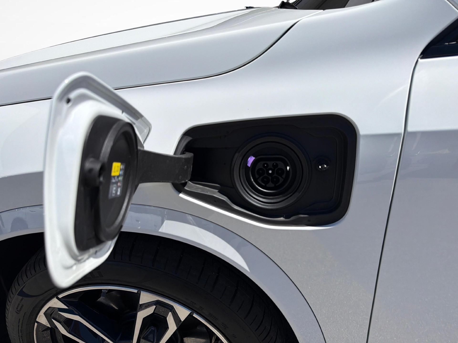 BMW X1 xDrive 30e-image-10