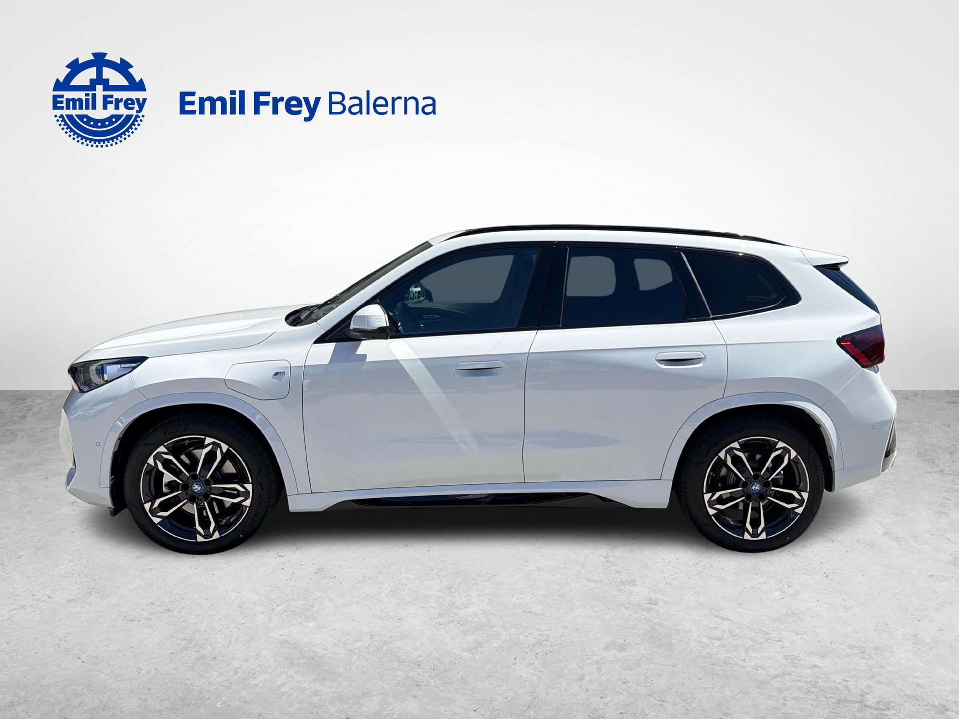 BMW X1 xDrive 30e-image-2