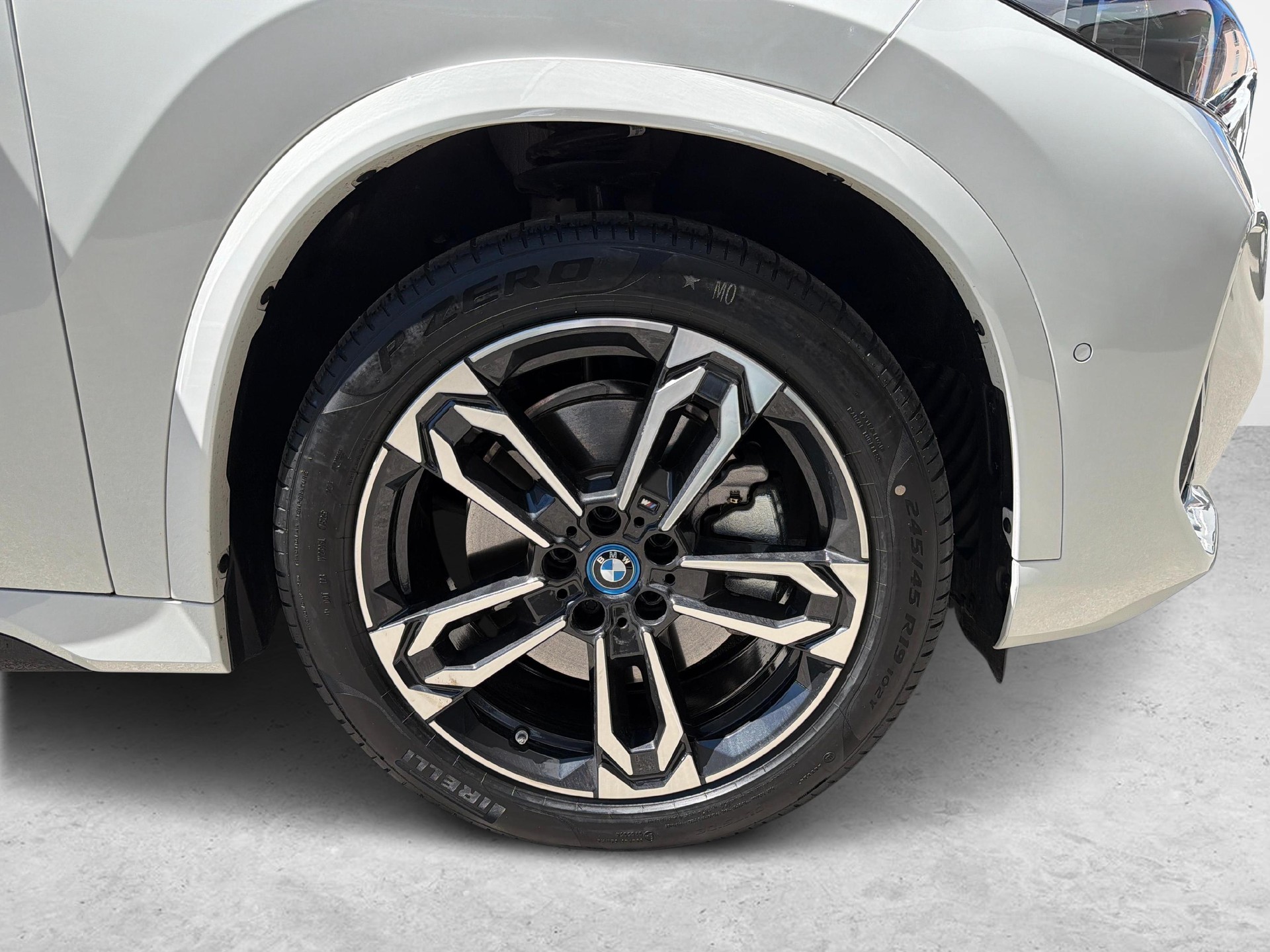 BMW X1 xDrive 30e-image-11
