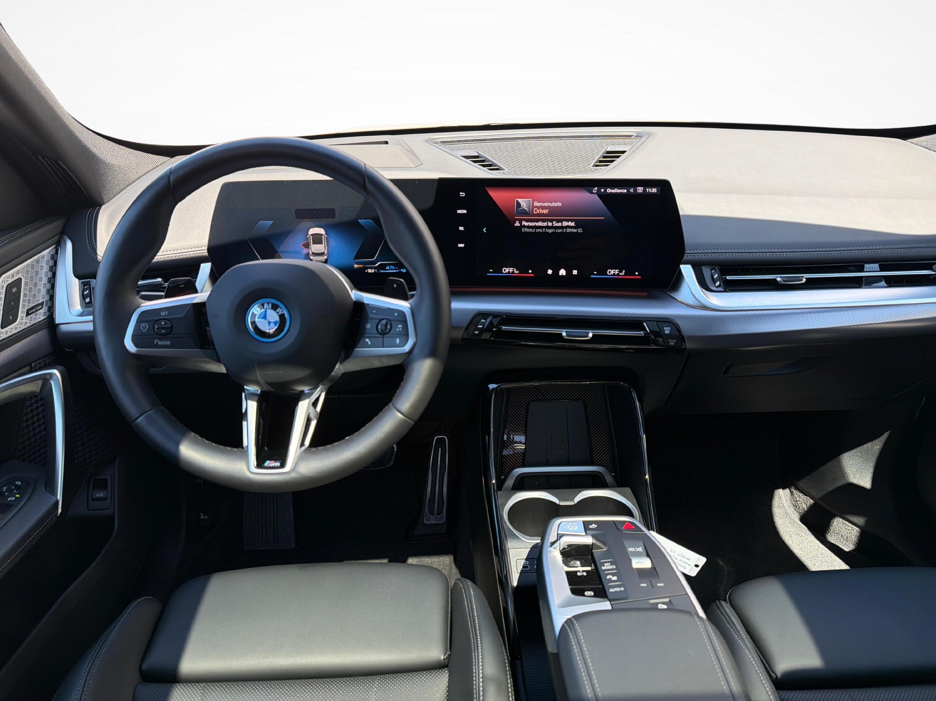 BMW X1 xDrive 30e-image-15