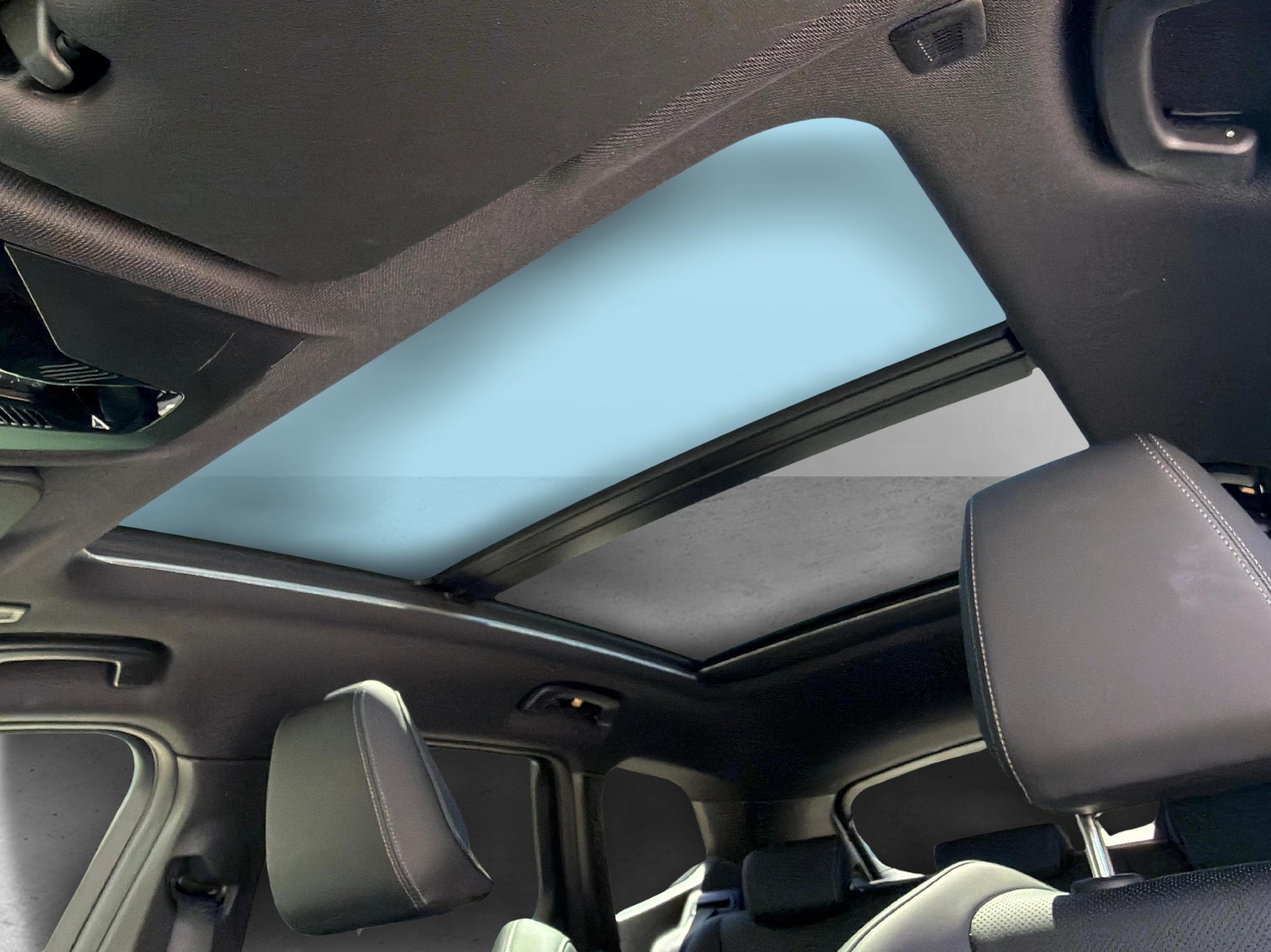 BMW X1 xDrive 30e-image-14