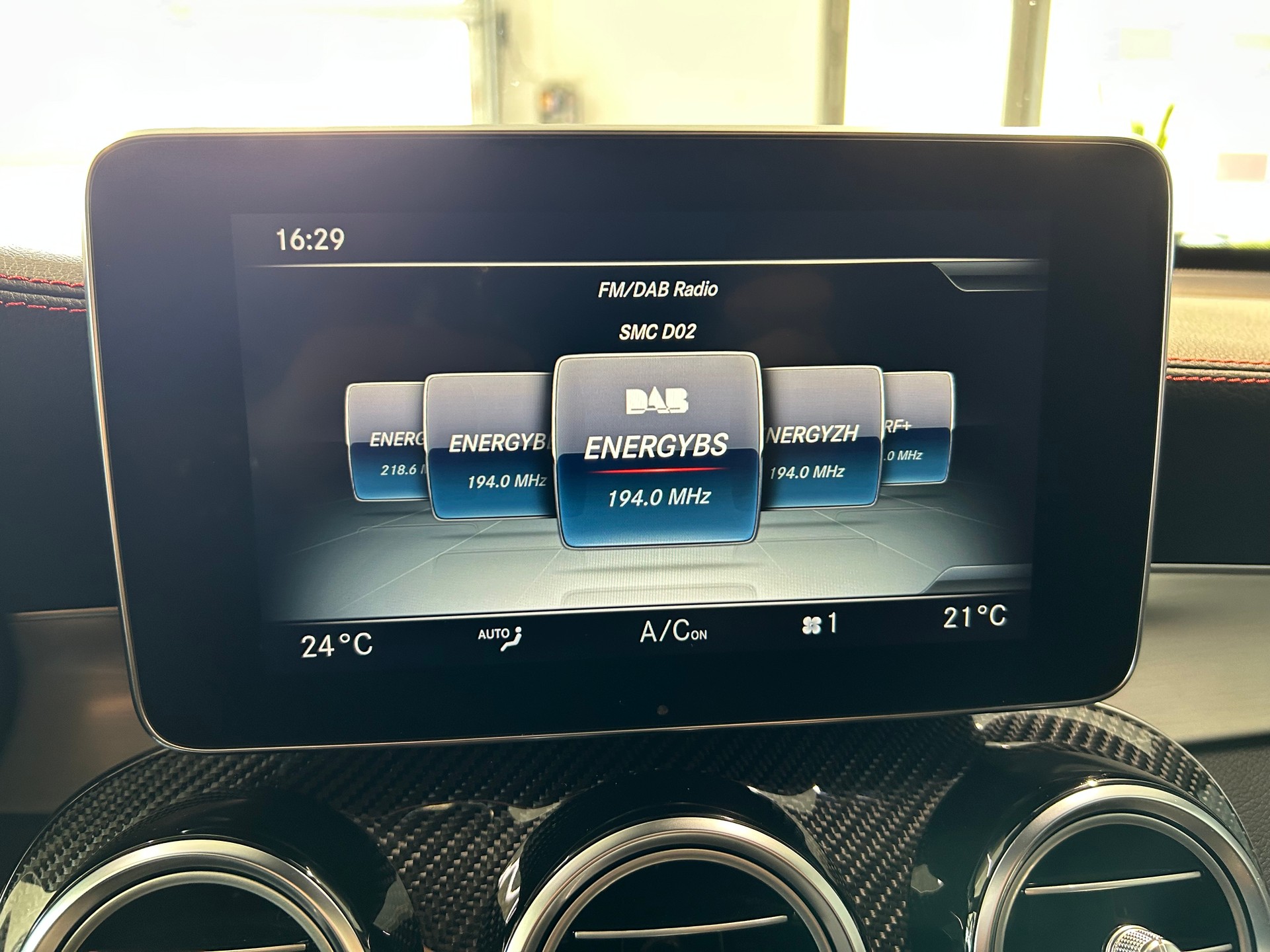 MERCEDES-BENZ GLC 43 AMG 4Matic 9G-Tronic-image-18