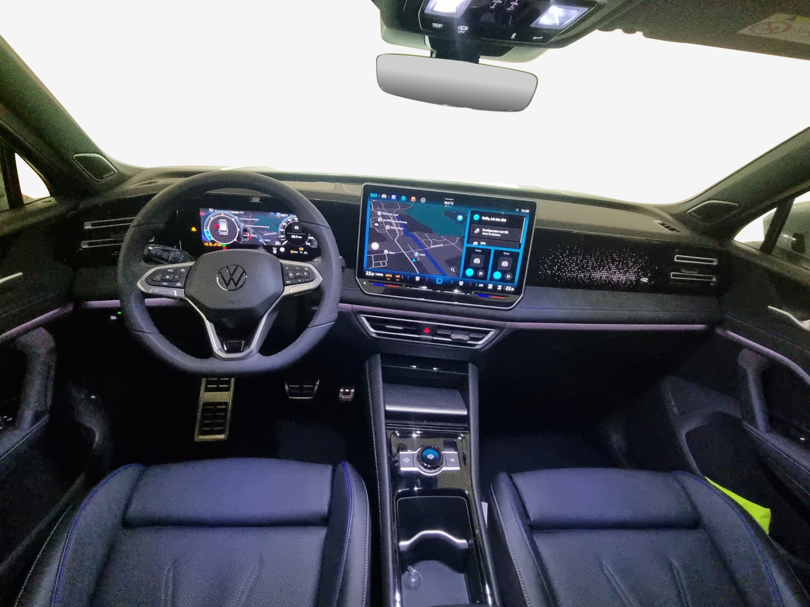 VW Tiguan 2.0 TDI SCR R-Line 4Motion DSG-image-8