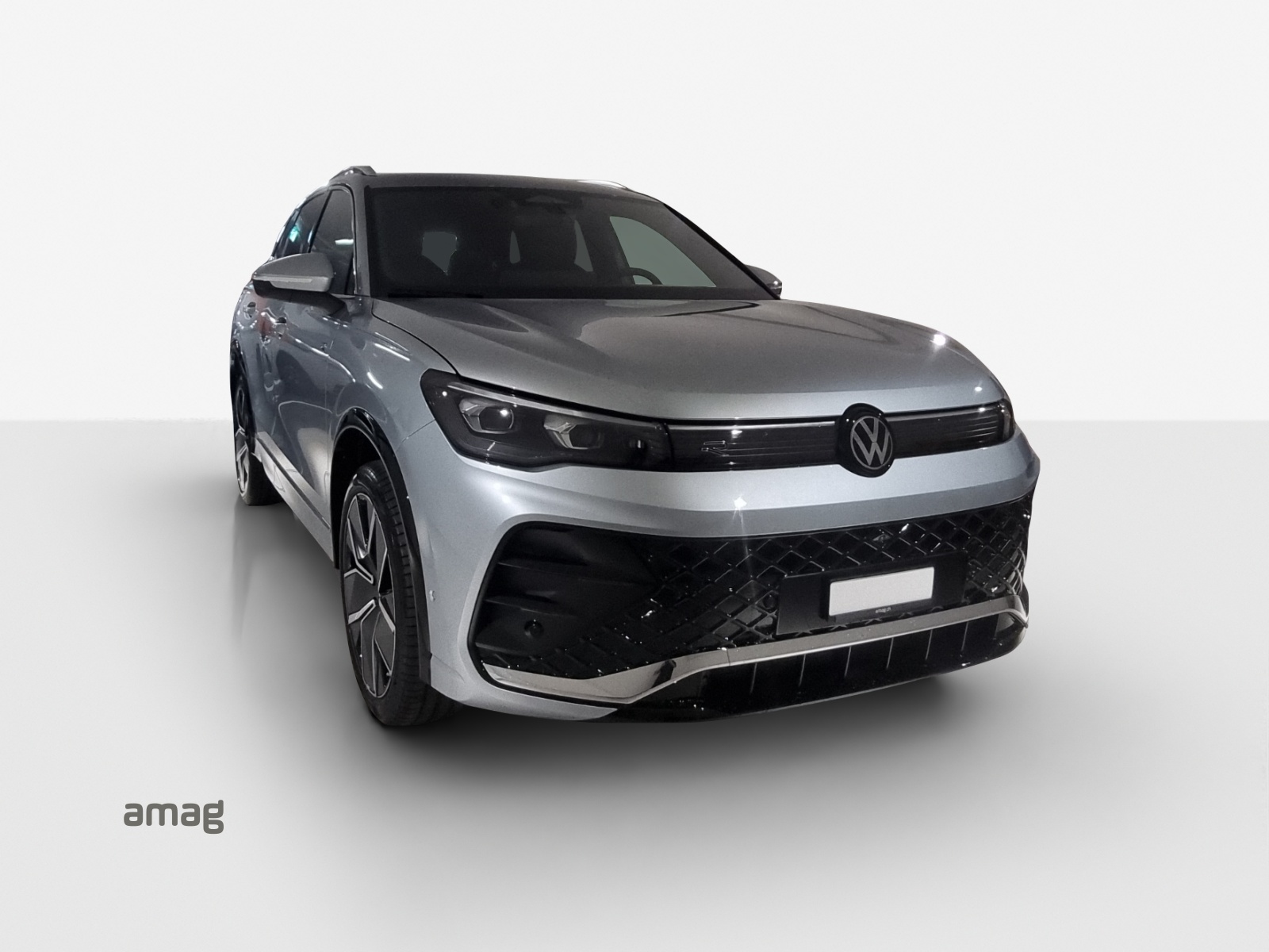 VW Tiguan 2.0 TDI SCR R-Line 4Motion DSG-image-5