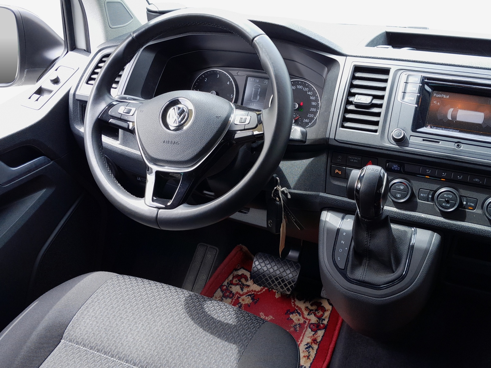 VW T6 California 2.0 TDI Beach Liberty DSG-image-10