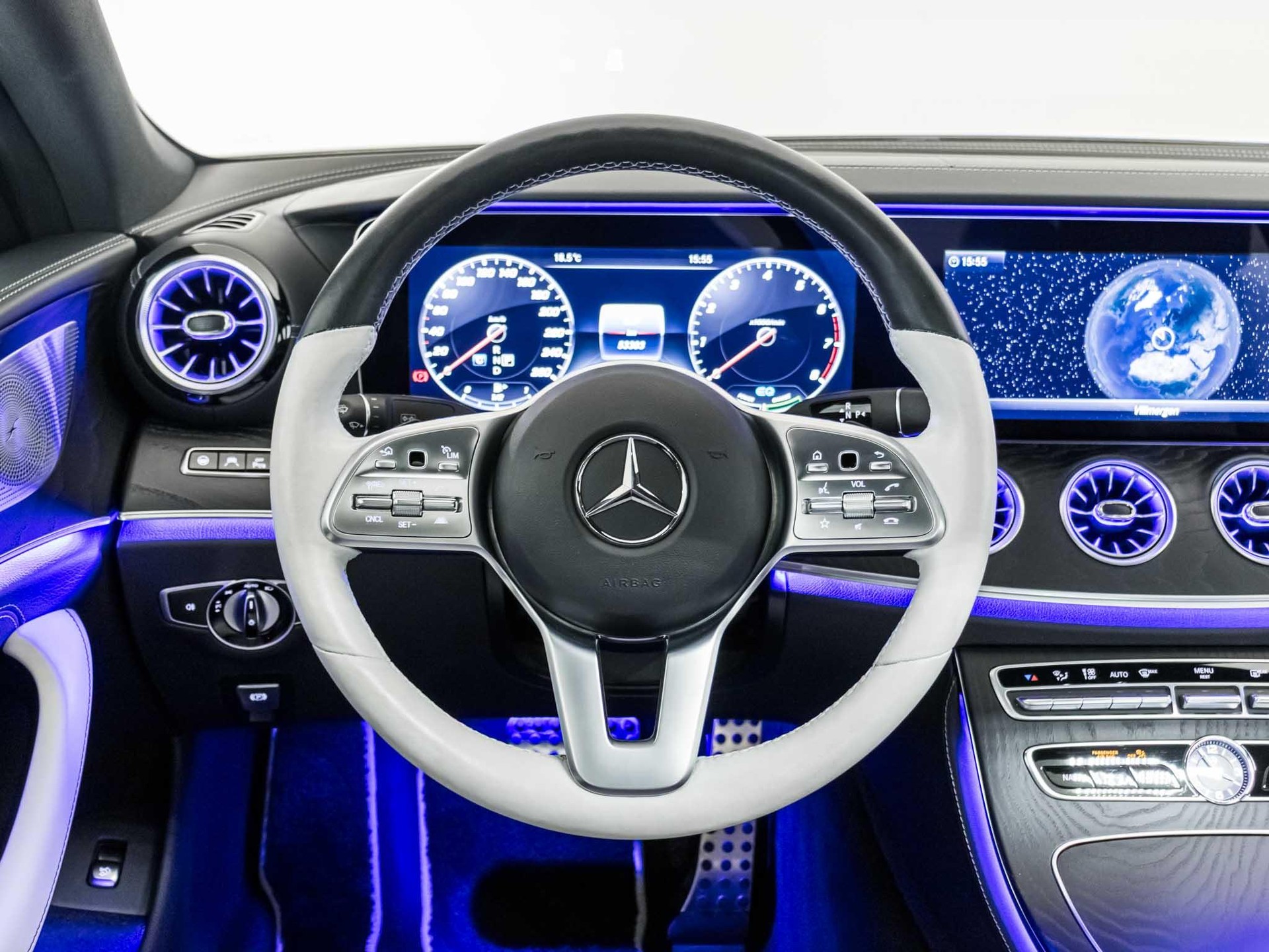 MERCEDES-BENZ CLS 450 4MATIC Coupé-image-10