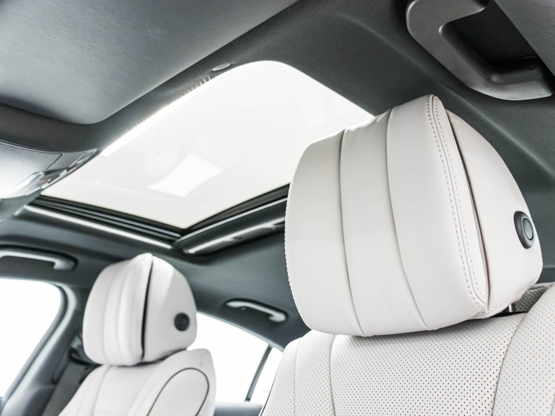 MERCEDES-BENZ CLS 450 4MATIC Coupé-image-8
