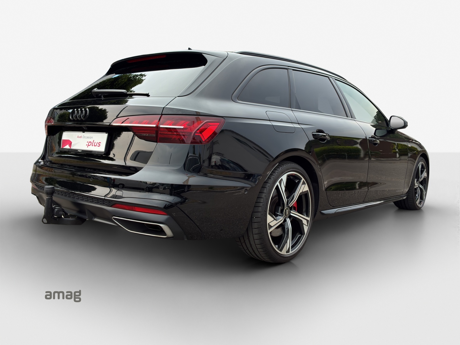 AUDI A4 Avant 45 TFSI S line S-tronic quattro-image-4