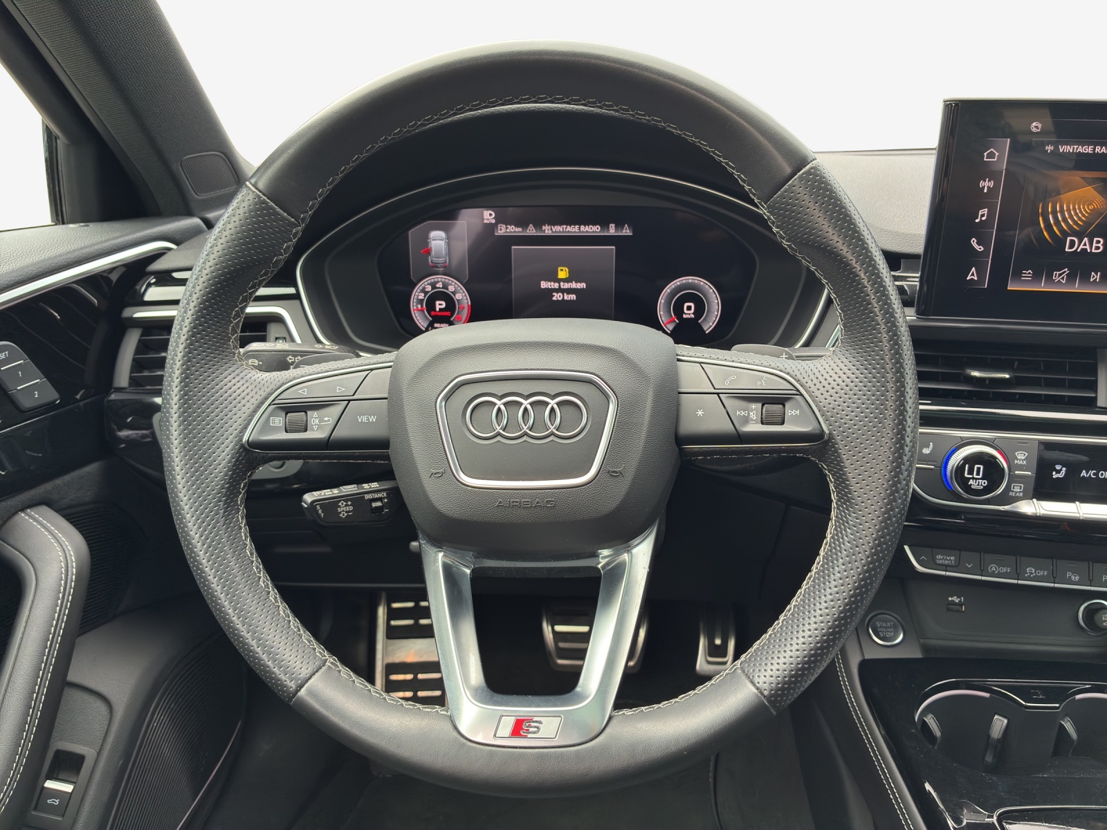 AUDI A4 Avant 45 TFSI S line S-tronic quattro-image-9