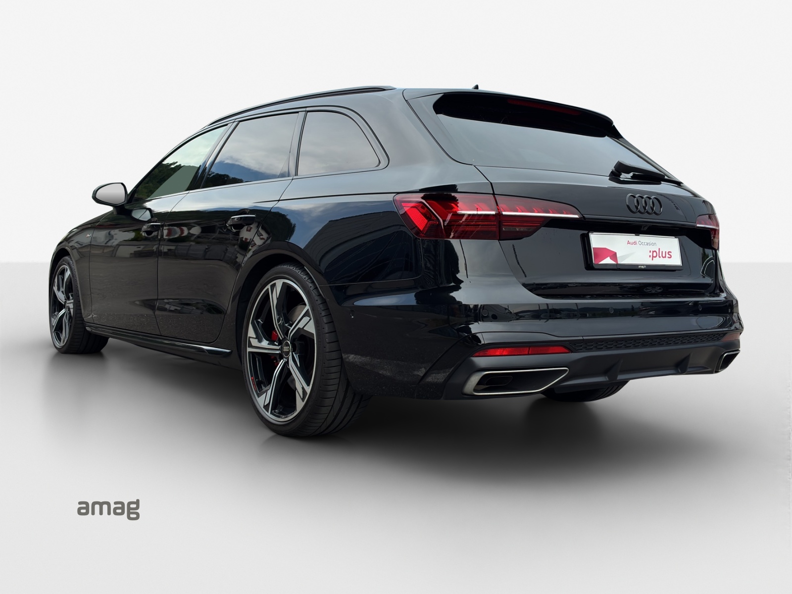 AUDI A4 Avant 45 TFSI S line S-tronic quattro-image-2
