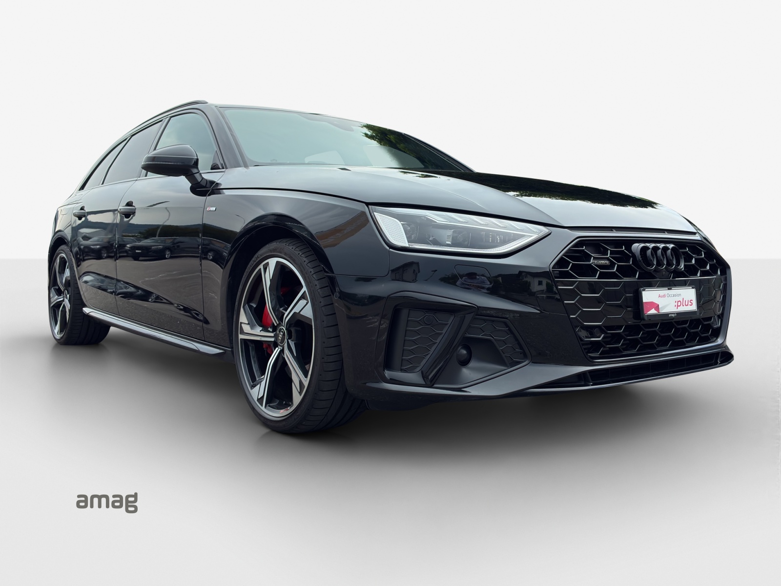 AUDI A4 Avant 45 TFSI S line S-tronic quattro-image-5