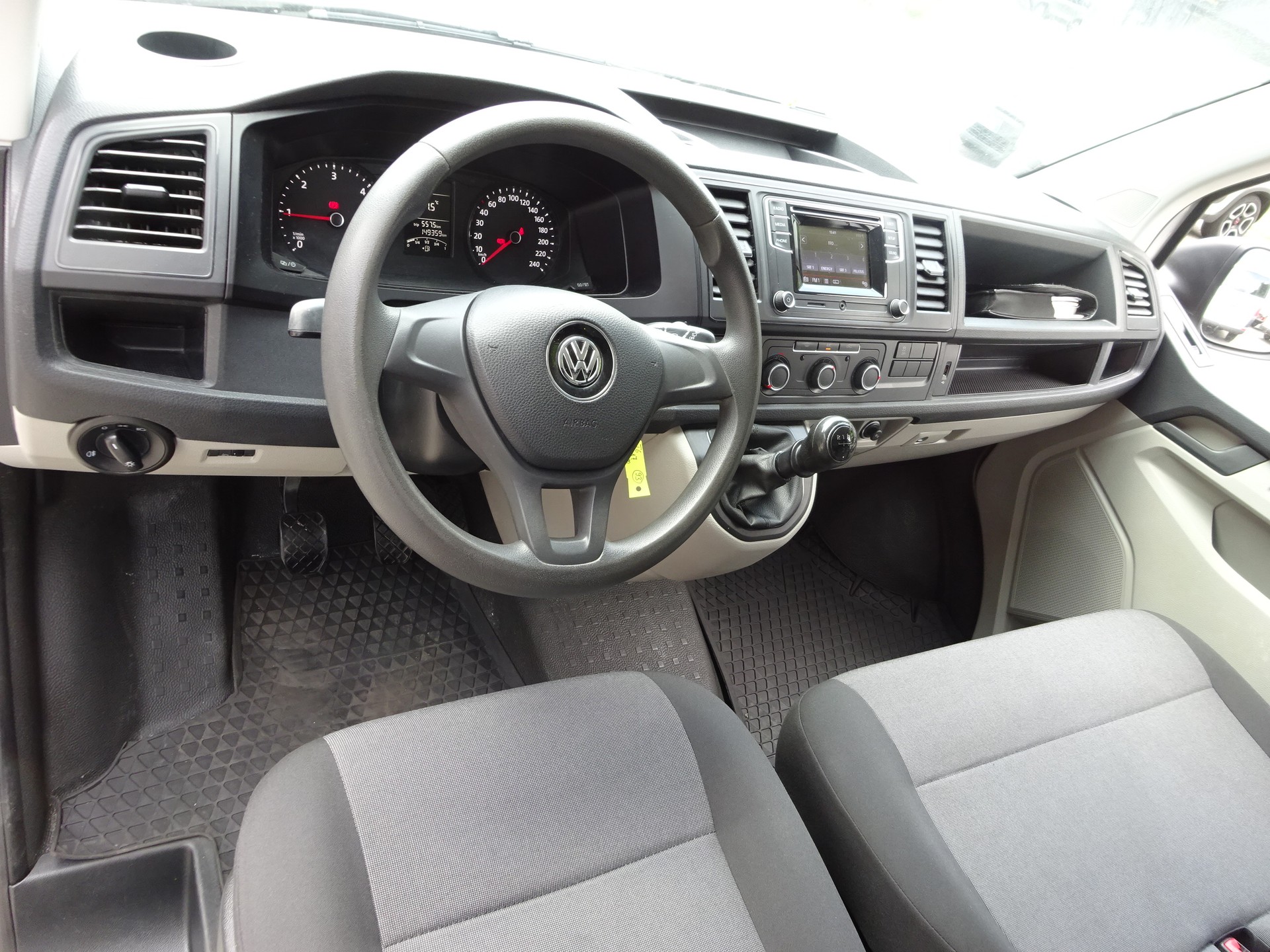 VW T6 2.0 TDI 4Motion-image-11