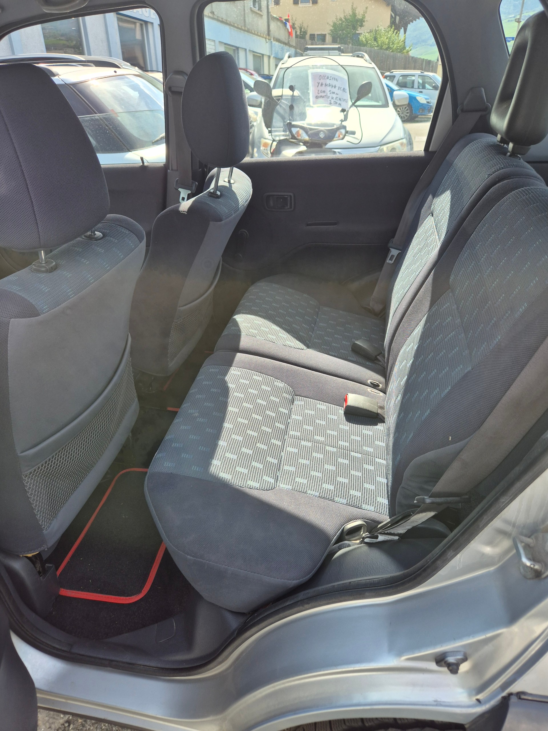 DAIHATSU Terios 1.3 16V 4x4 Trail-image-10