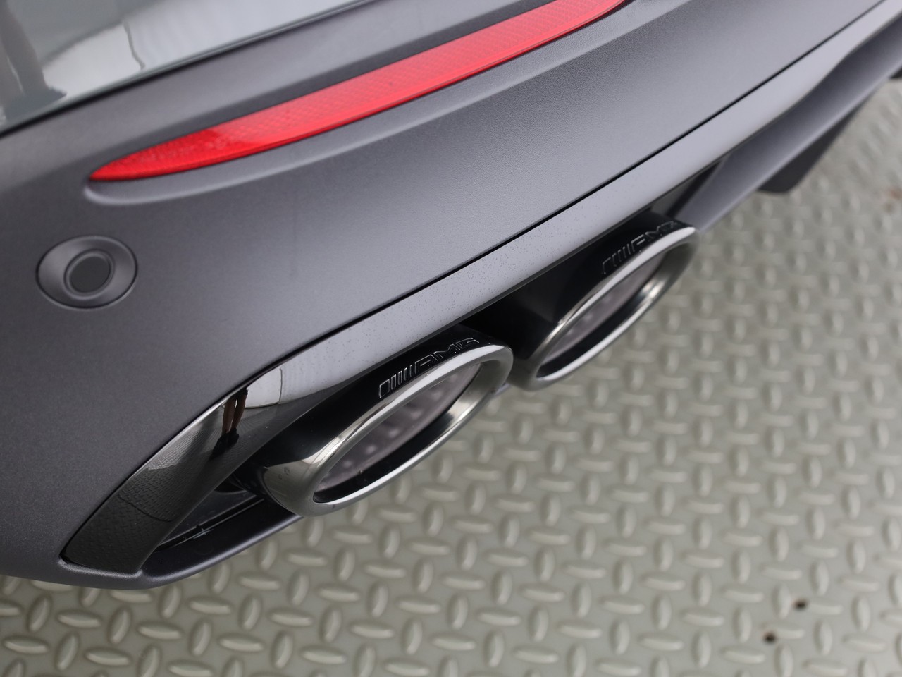 MERCEDES-BENZ GLE 53 AMG Hybrid EQ Star 4Matic+ 9G-Tronic-image-17
