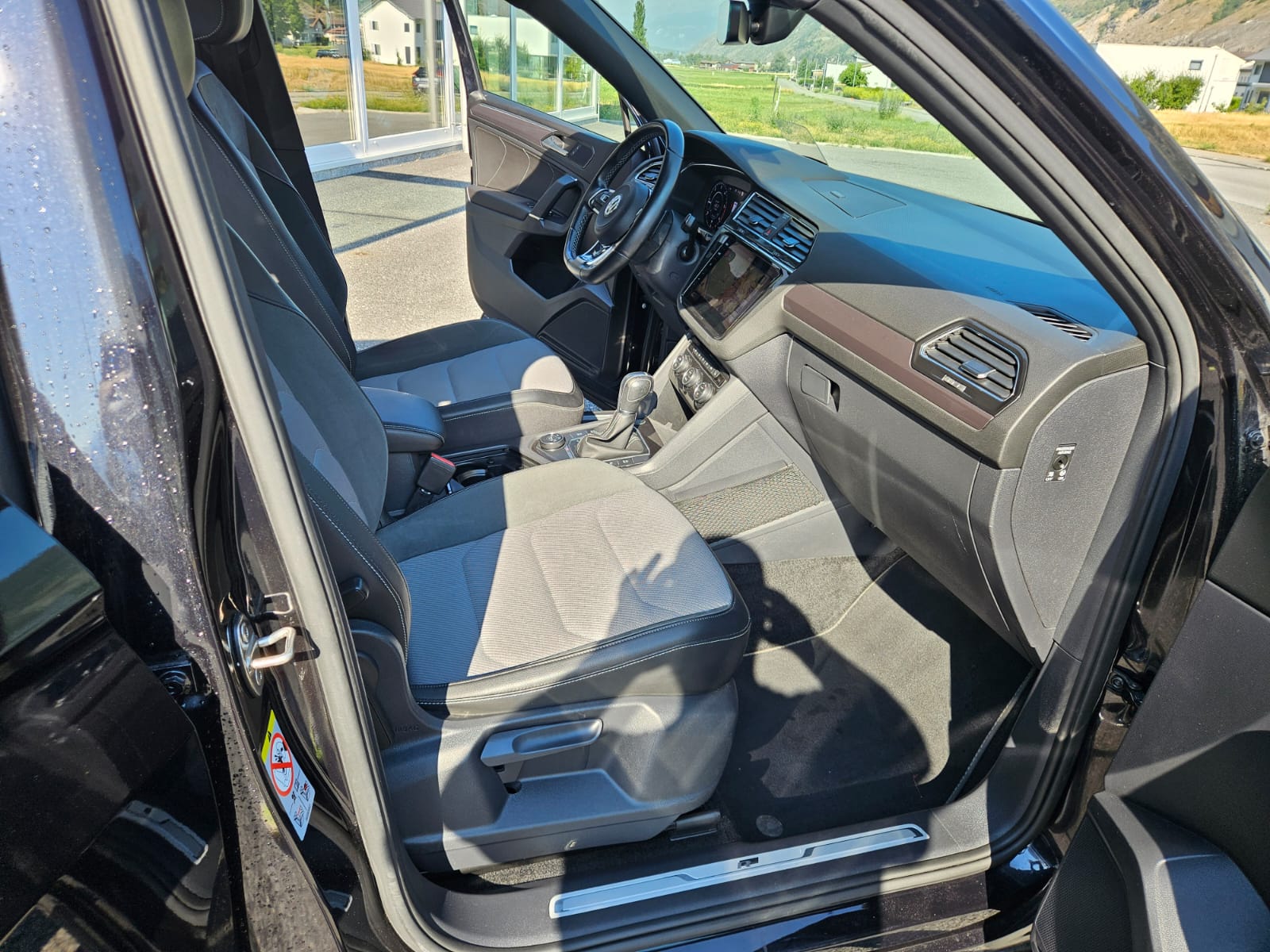 VW Tiguan Allspace 2.0 TDI SCR Highline 4Motion DSG-image-14
