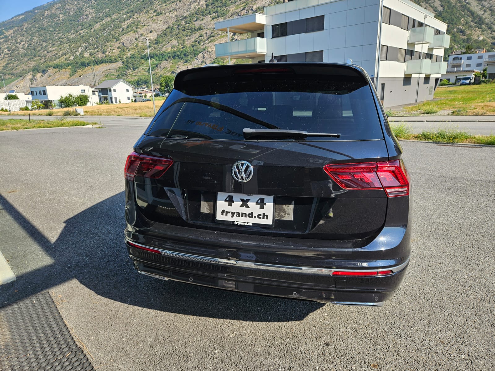 VW Tiguan Allspace 2.0 TDI SCR Highline 4Motion DSG-image-4