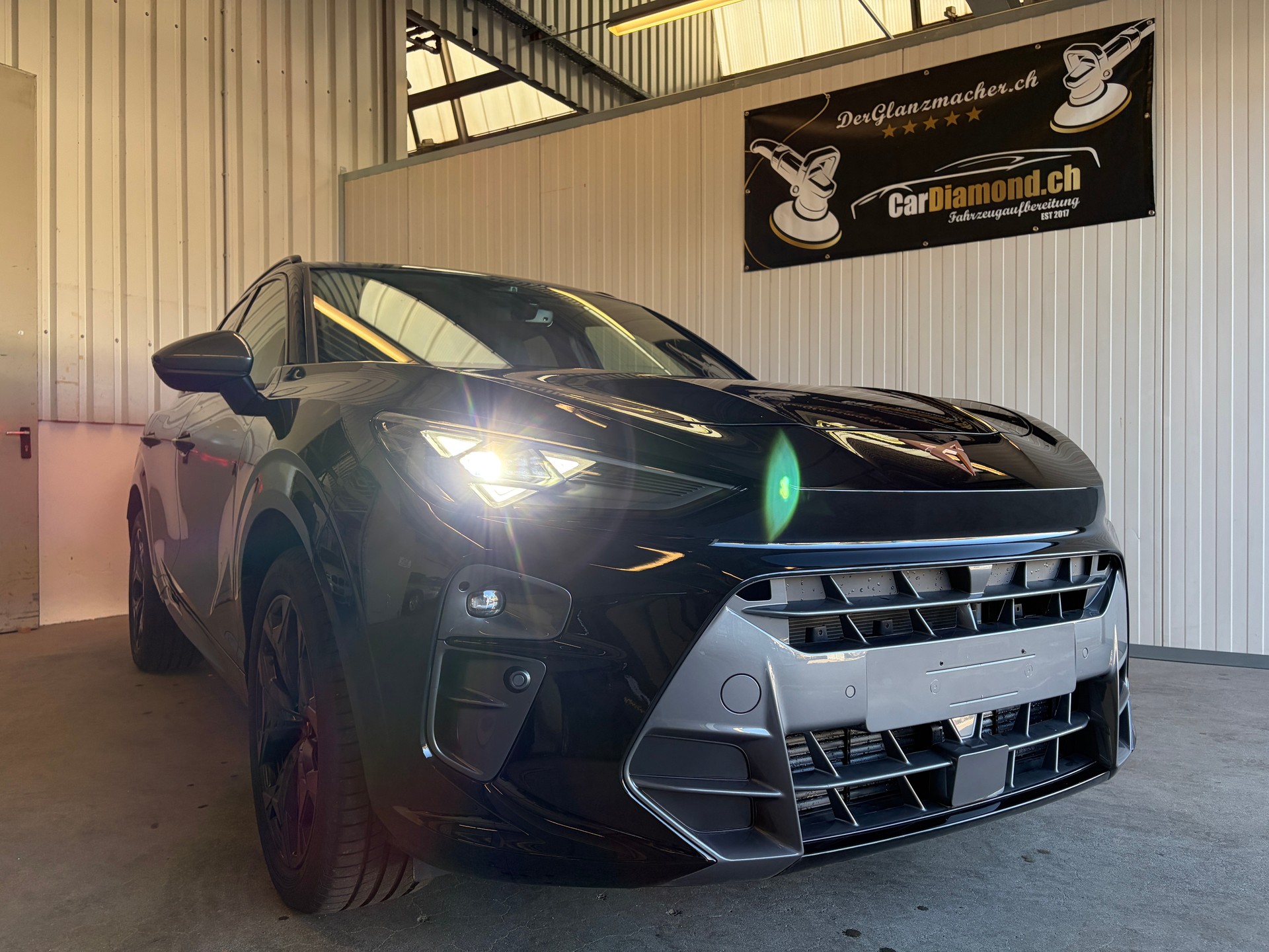 CUPRA Terramar 1.5 eTSI DSG PANORAMA HEAD-UP AHK - HERSTELLERGARANTIE BIS 2028!-image-0
