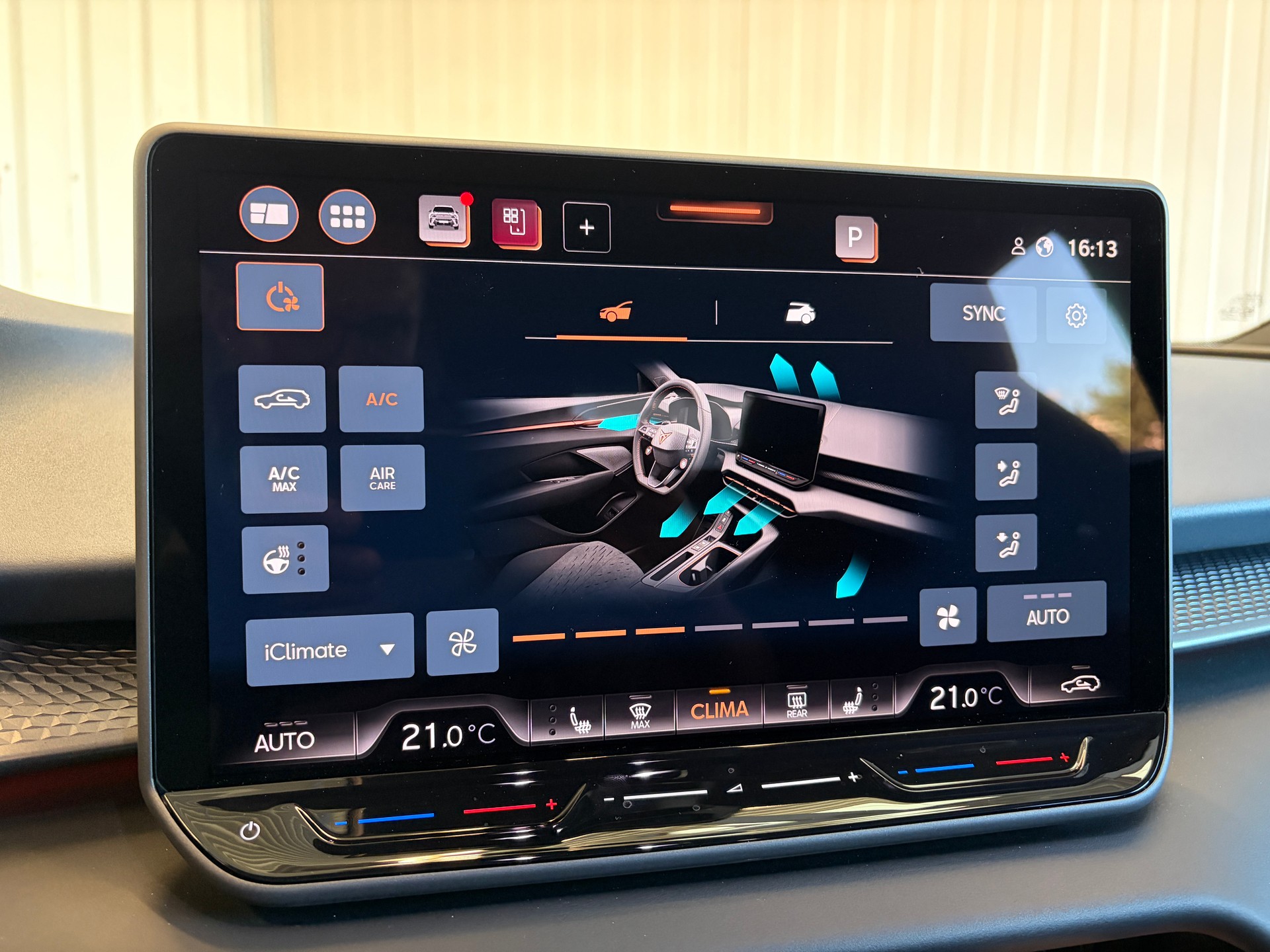 CUPRA Terramar 1.5 eTSI DSG PANORAMA HEAD-UP AHK - HERSTELLERGARANTIE BIS 2028!-image-17