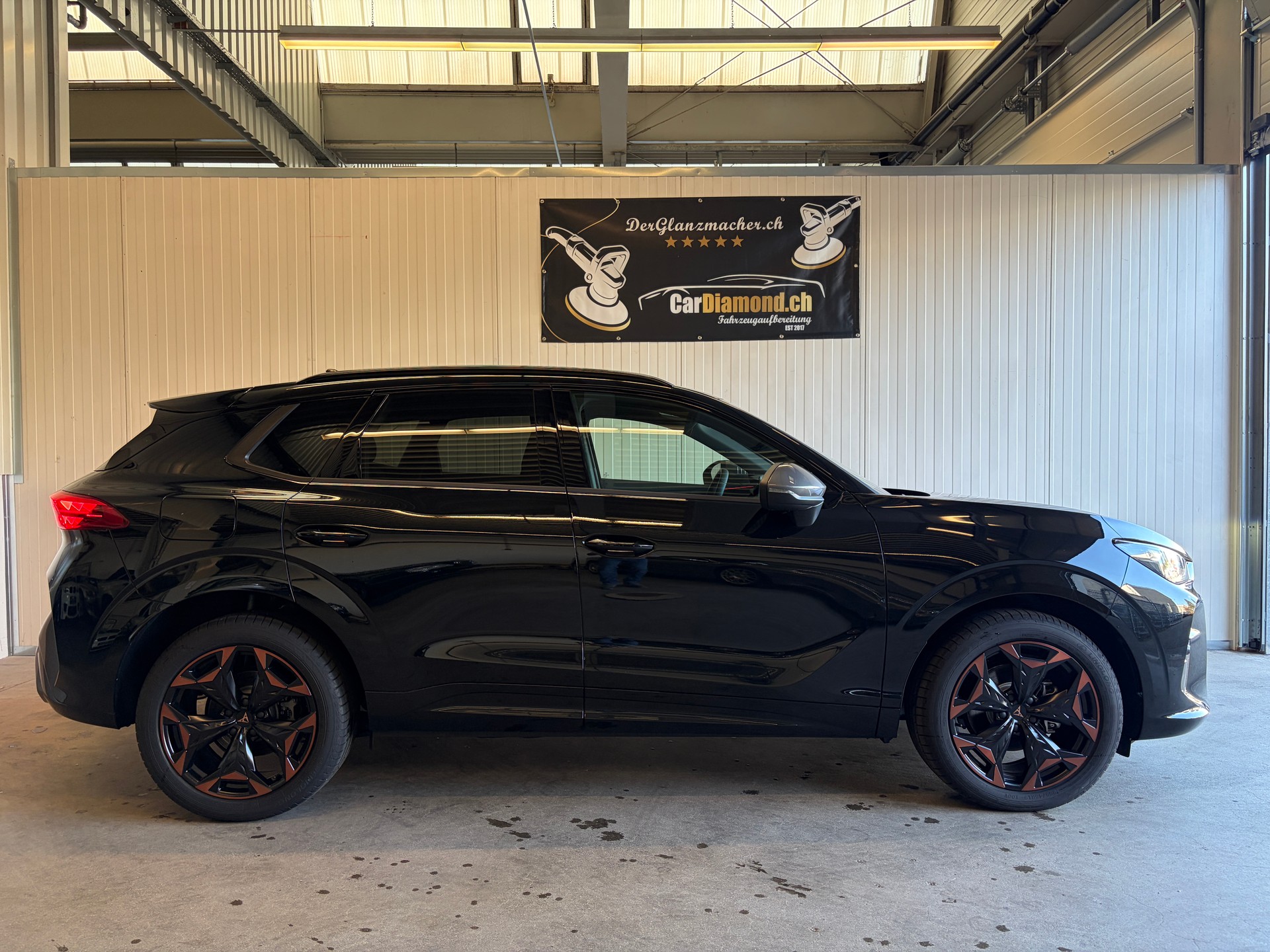 CUPRA Terramar 1.5 eTSI DSG PANORAMA HEAD-UP AHK - HERSTELLERGARANTIE BIS 2028!-image-8