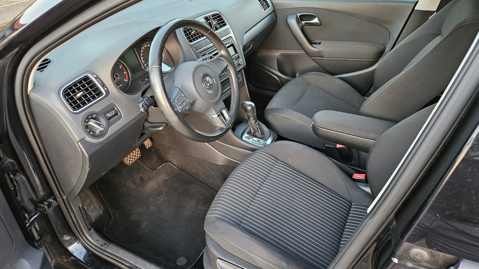 VW Polo 1.2 TSI Highline DSG-image-8