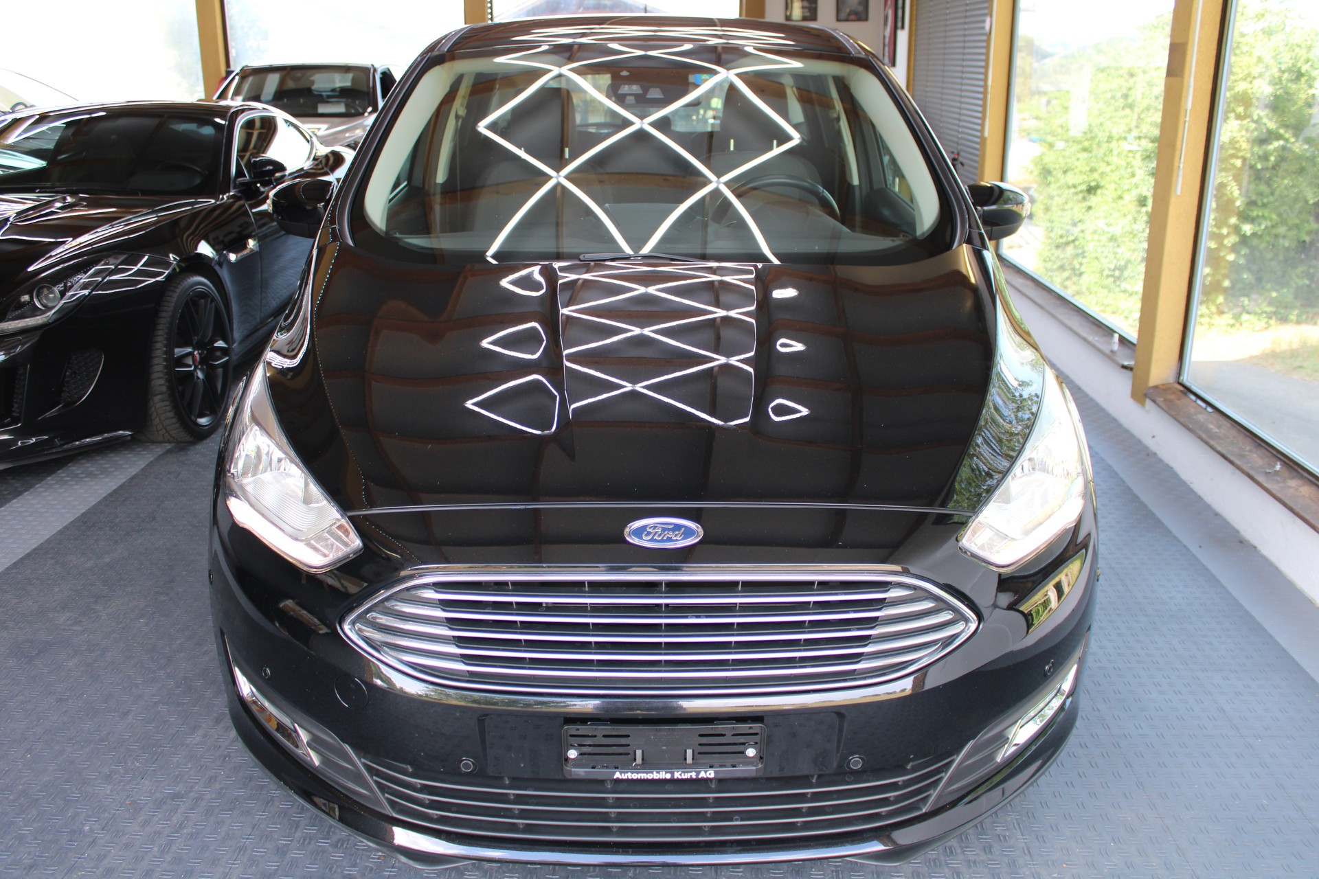 FORD C-Max 1.0 SCTi Sync Edition-image-1