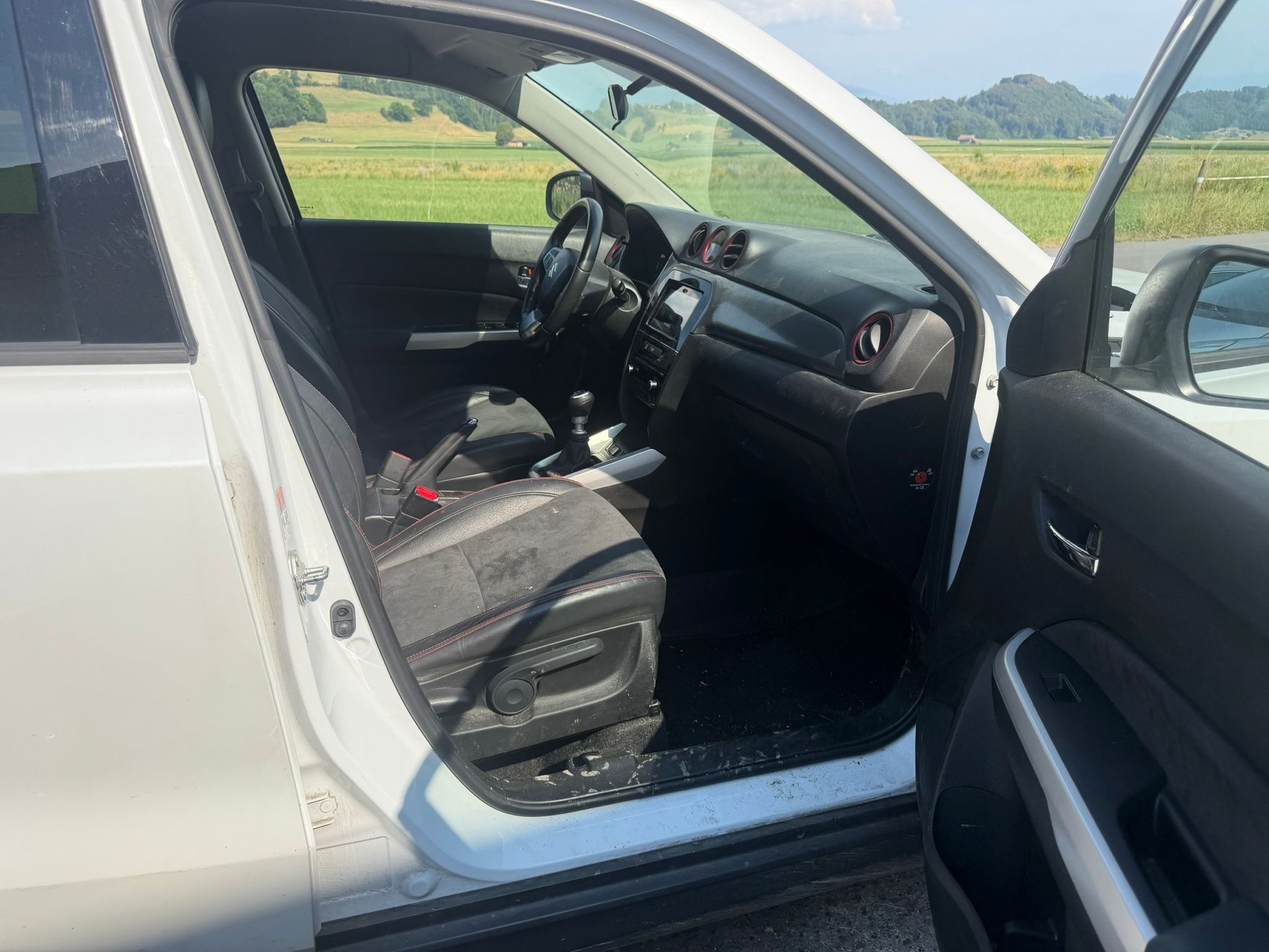SUZUKI Vitara 1.4 Boosterjet Piz Sulai Top-image-9